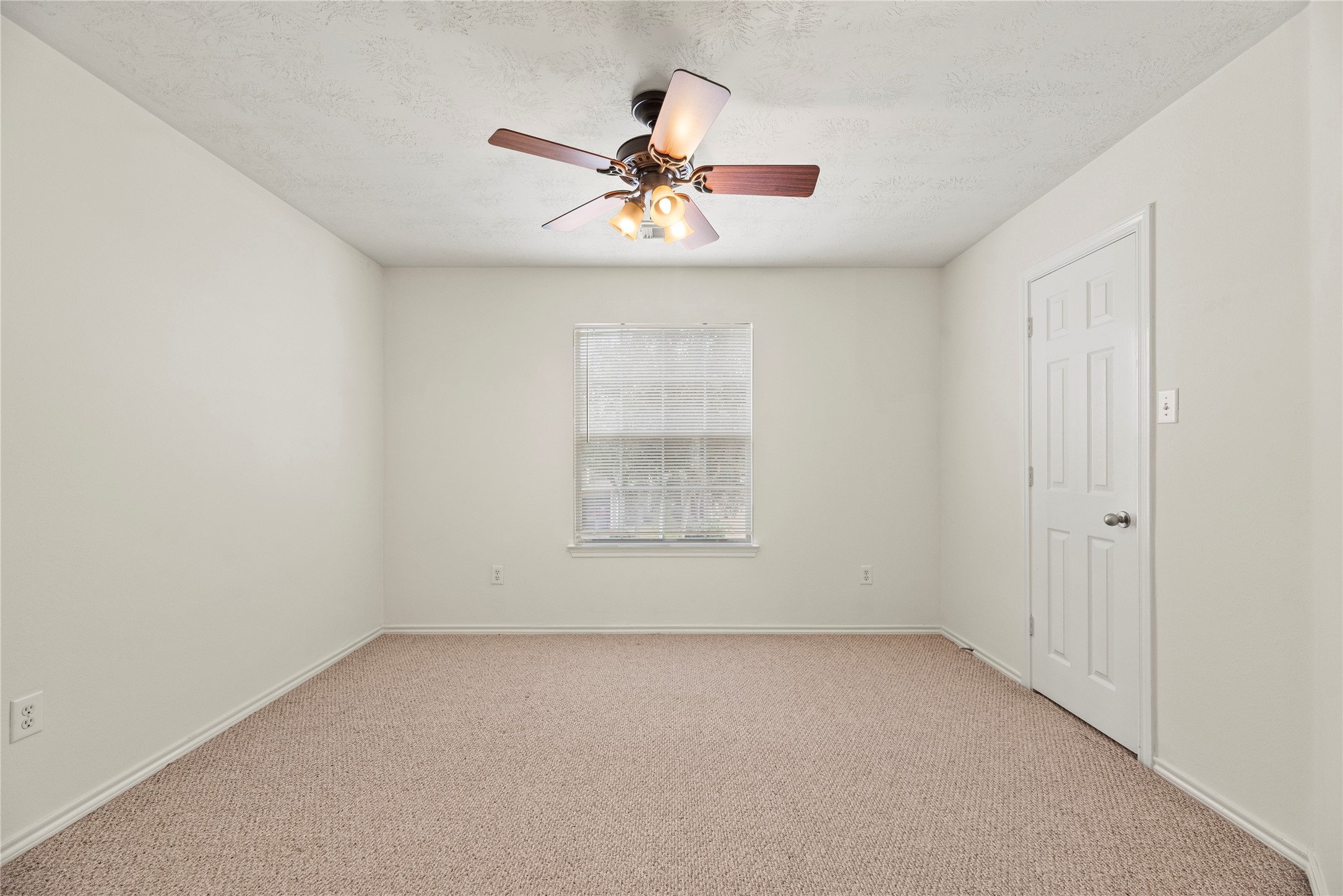 25222 Boulder Bend Lane Property Photo 20