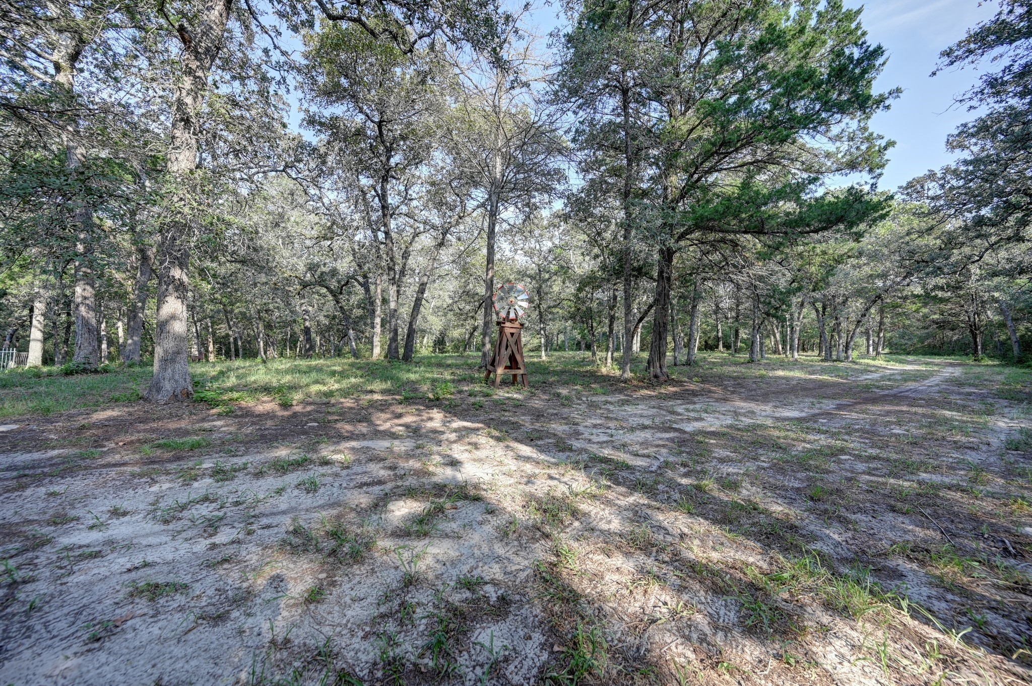 2839 County Road 316 Property Photo 8
