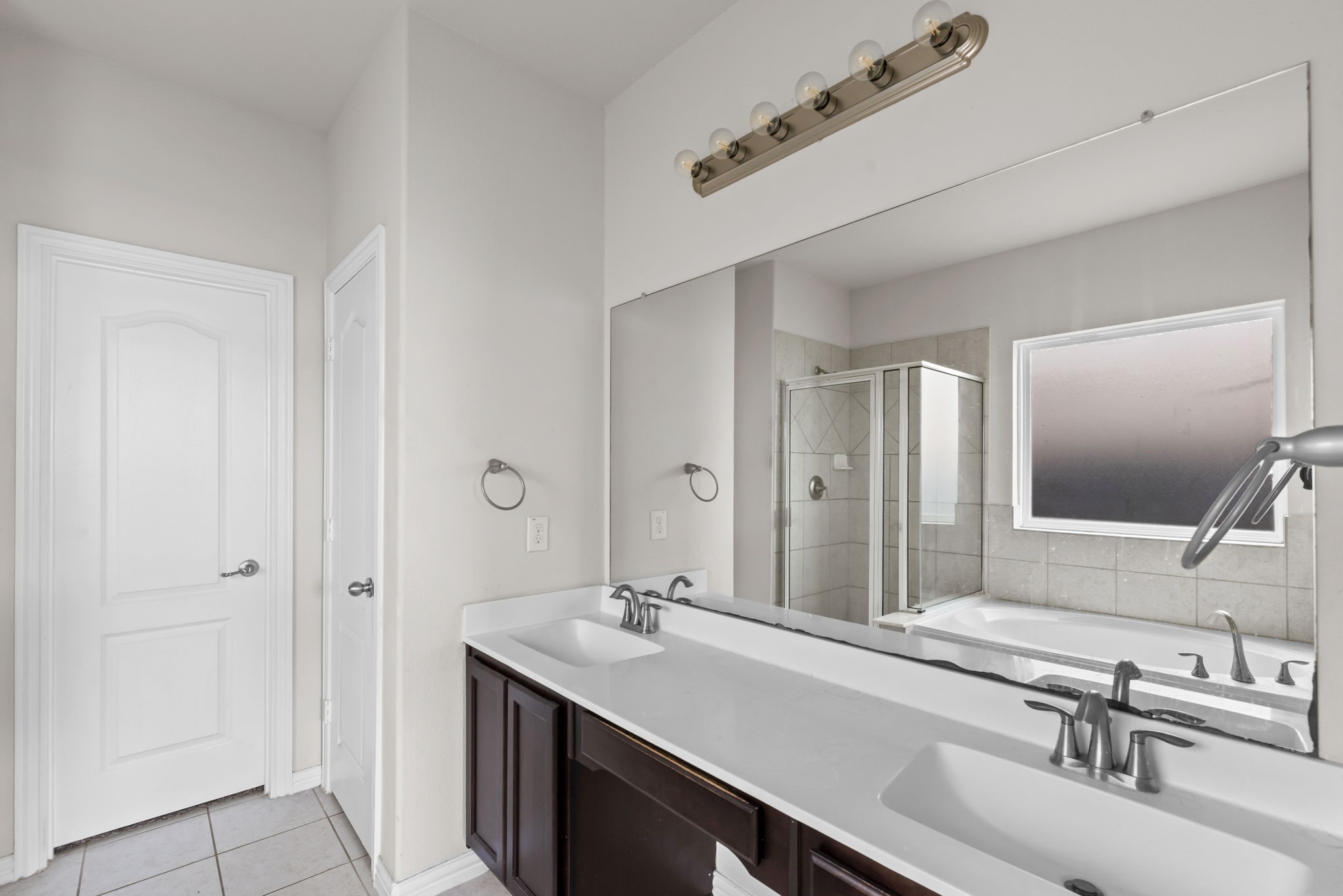 10015 Chase Court Property Photo 13