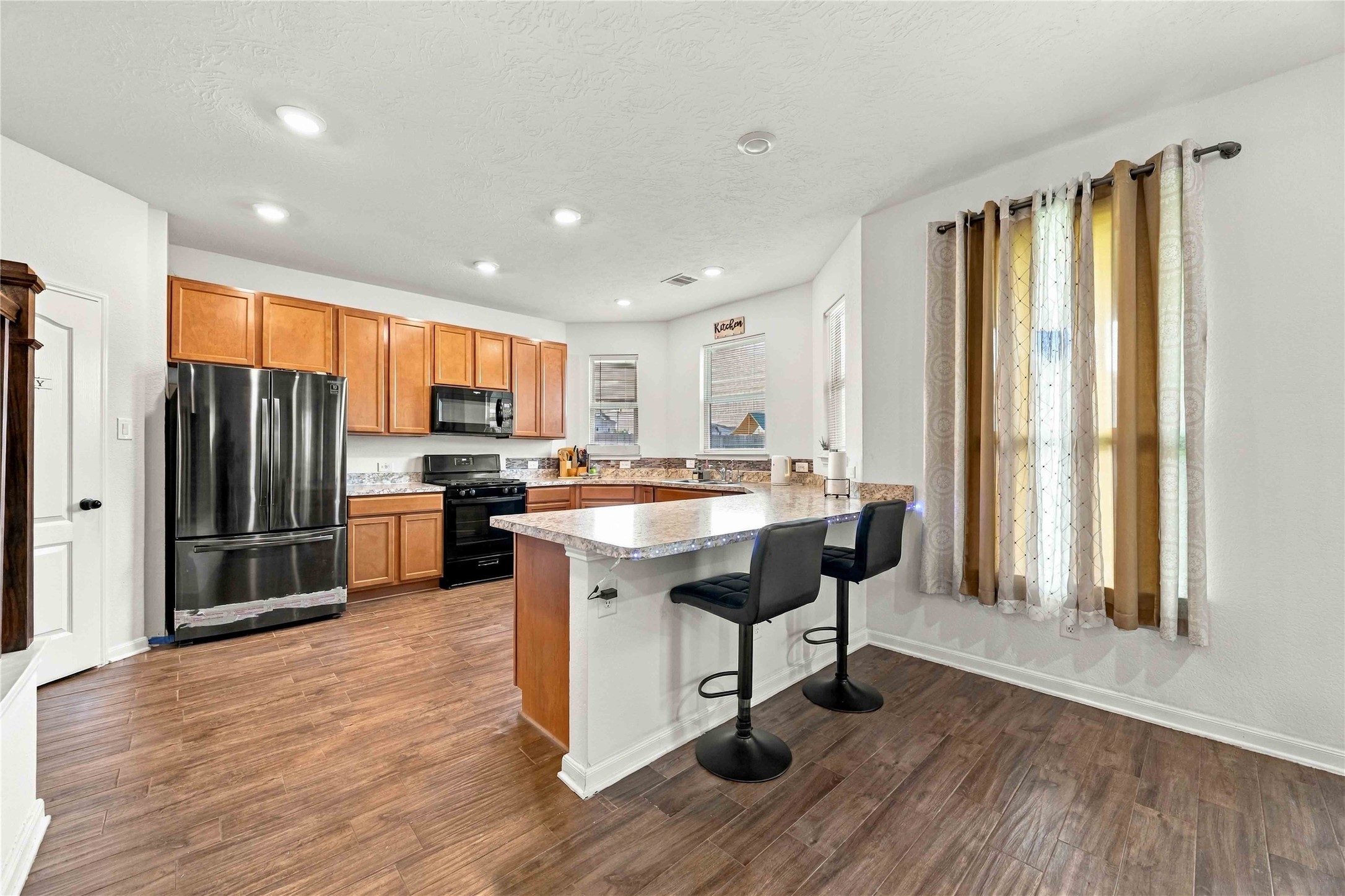 15607 Pennfield Point Court Property Photo 14