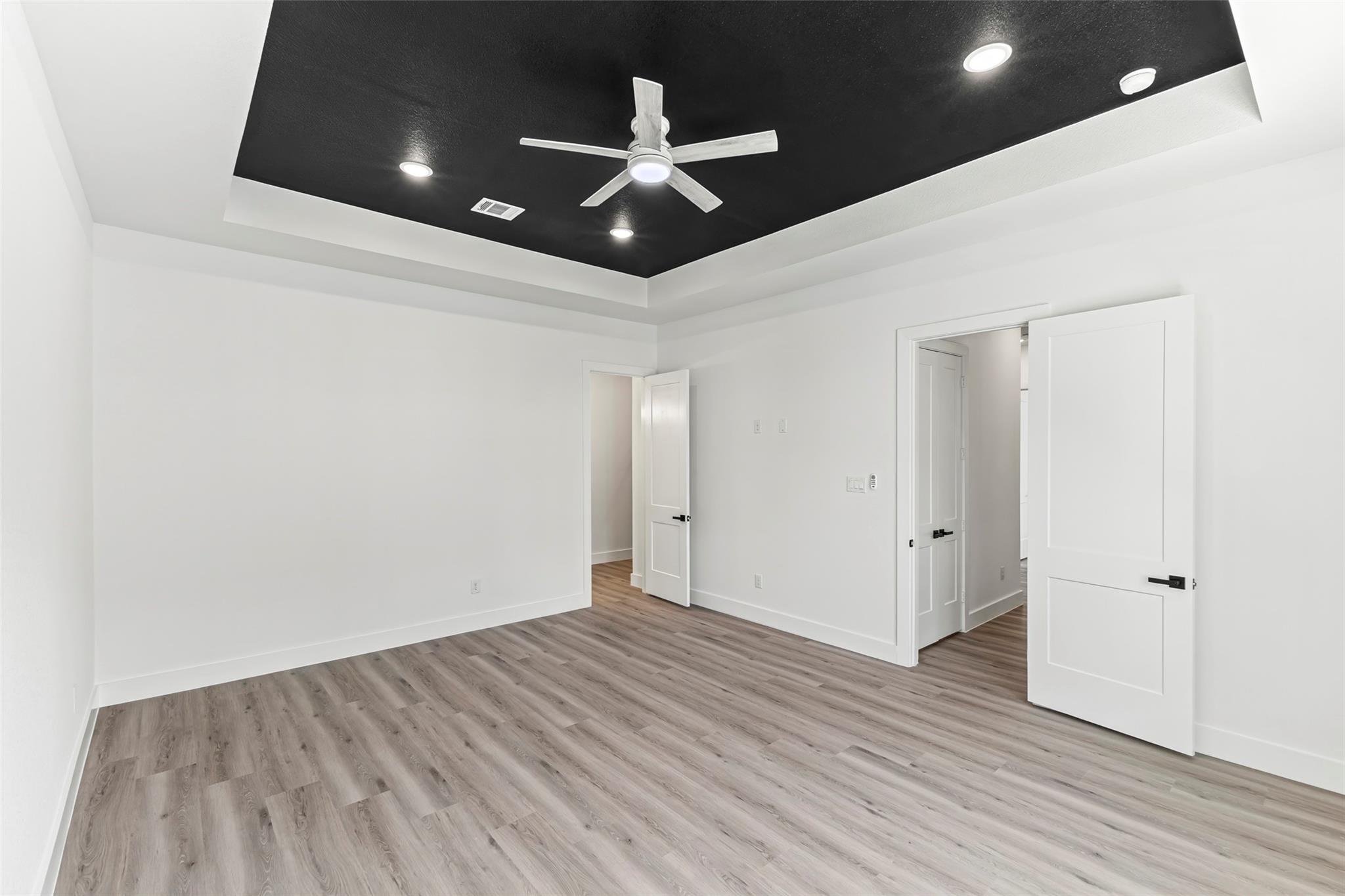 7540 Dyer Street, Houston Tx 77088 Property Photo 11