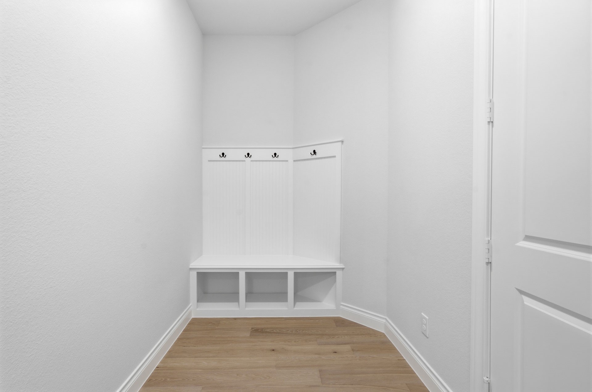 15607 Early Bird Lane Property Photo 36