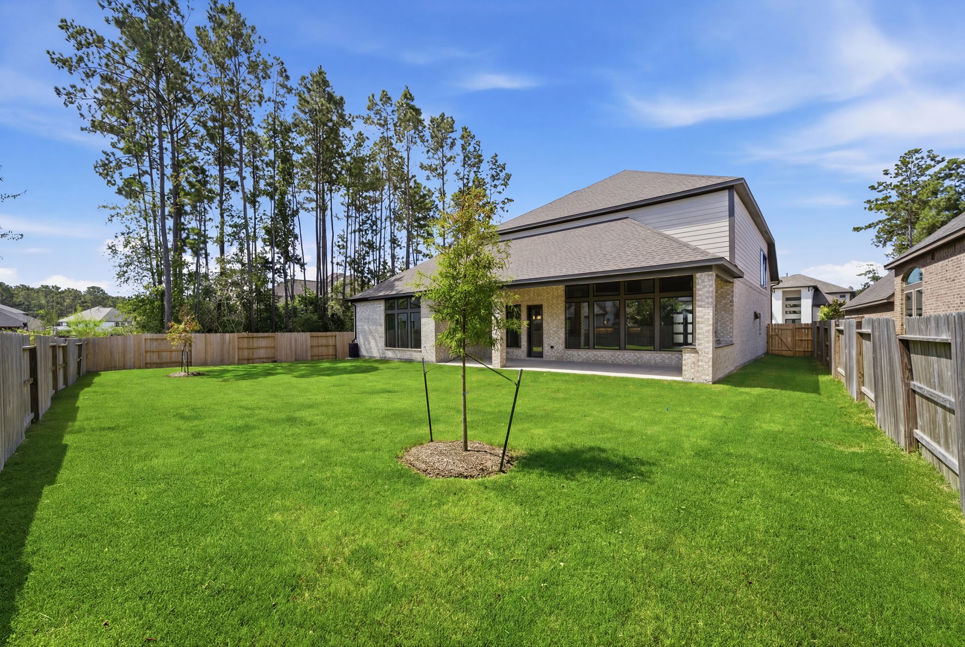 15607 Early Bird Lane Property Photo 40