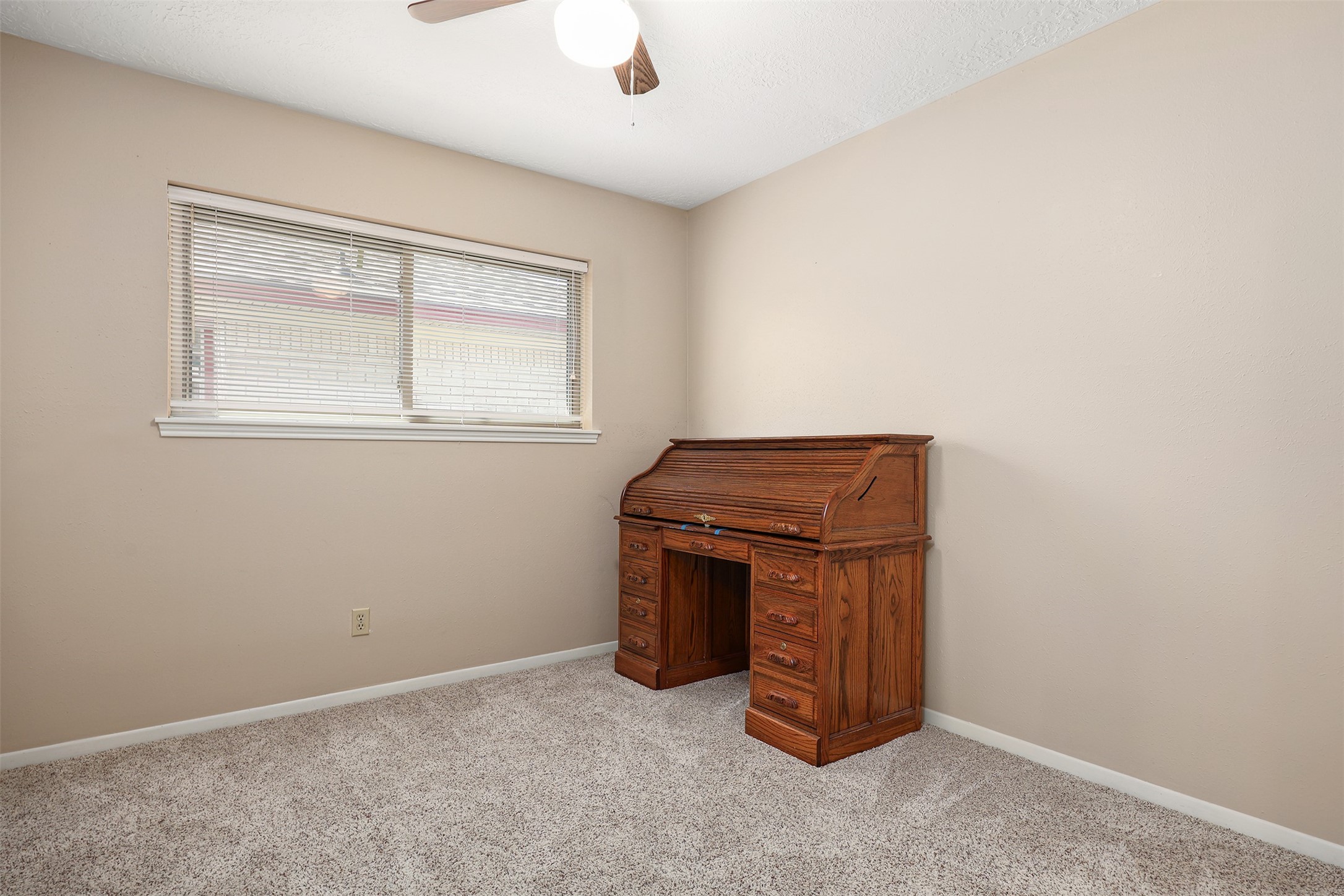 3002 Village Lane Property Photo 23