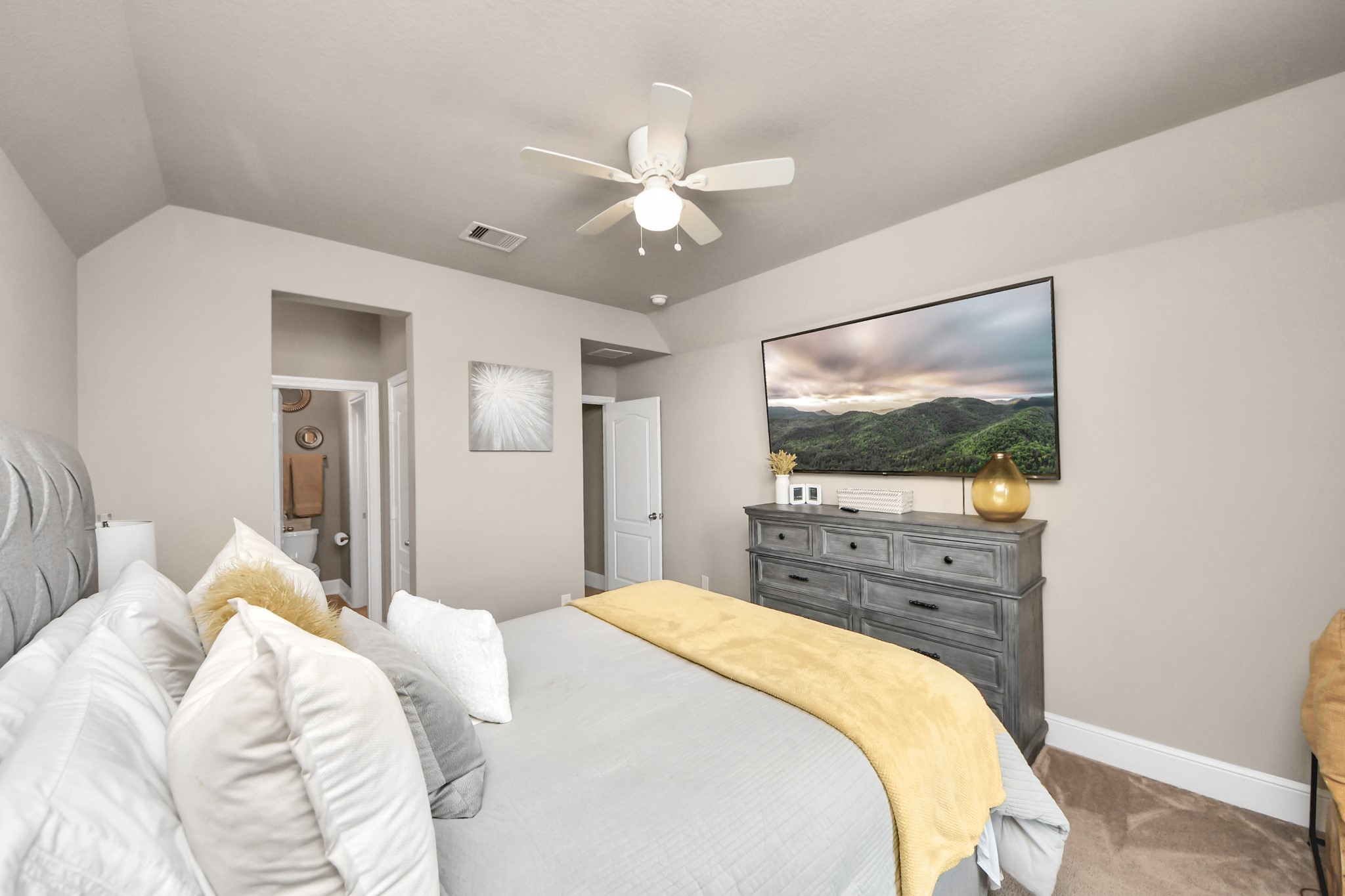 19115 Greenview Glen Drive Property Photo 35