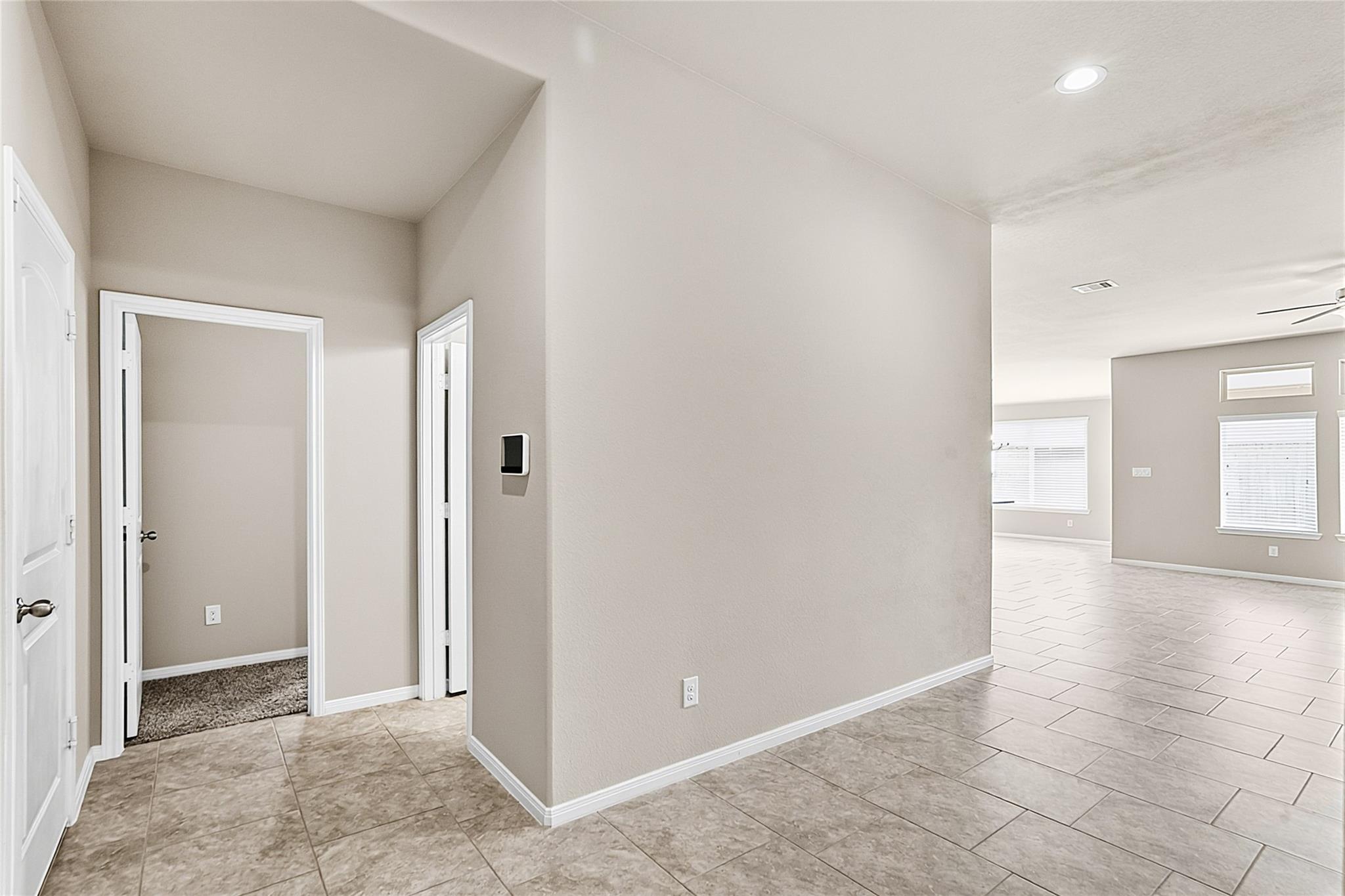 18010 Svensson Slade Lane, Houston Tx 77044 Property Photo 6