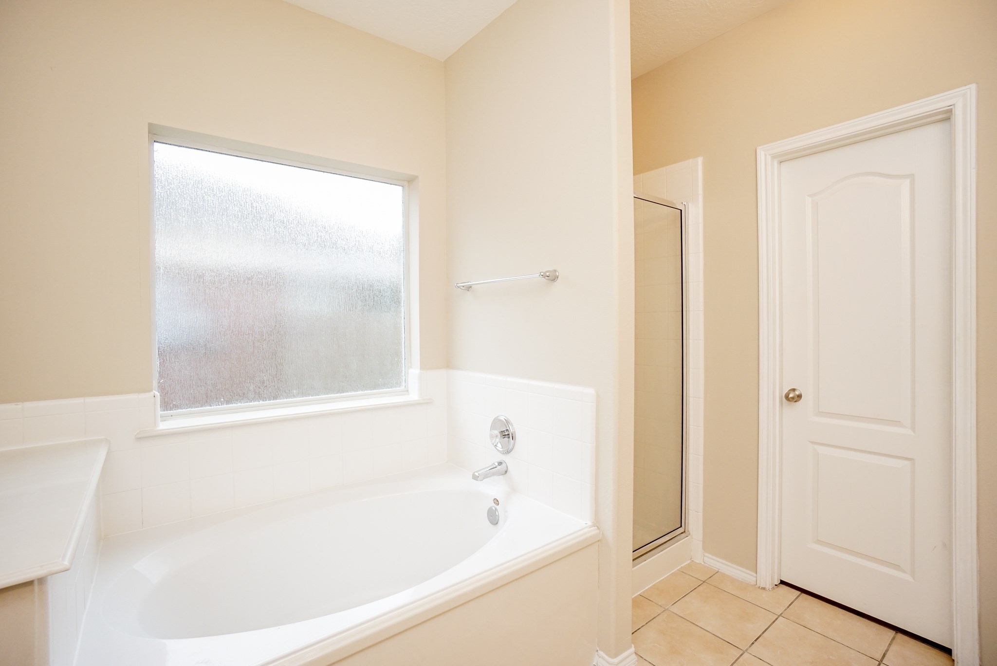 1323 Colonial Manor Drive Property Photo 17
