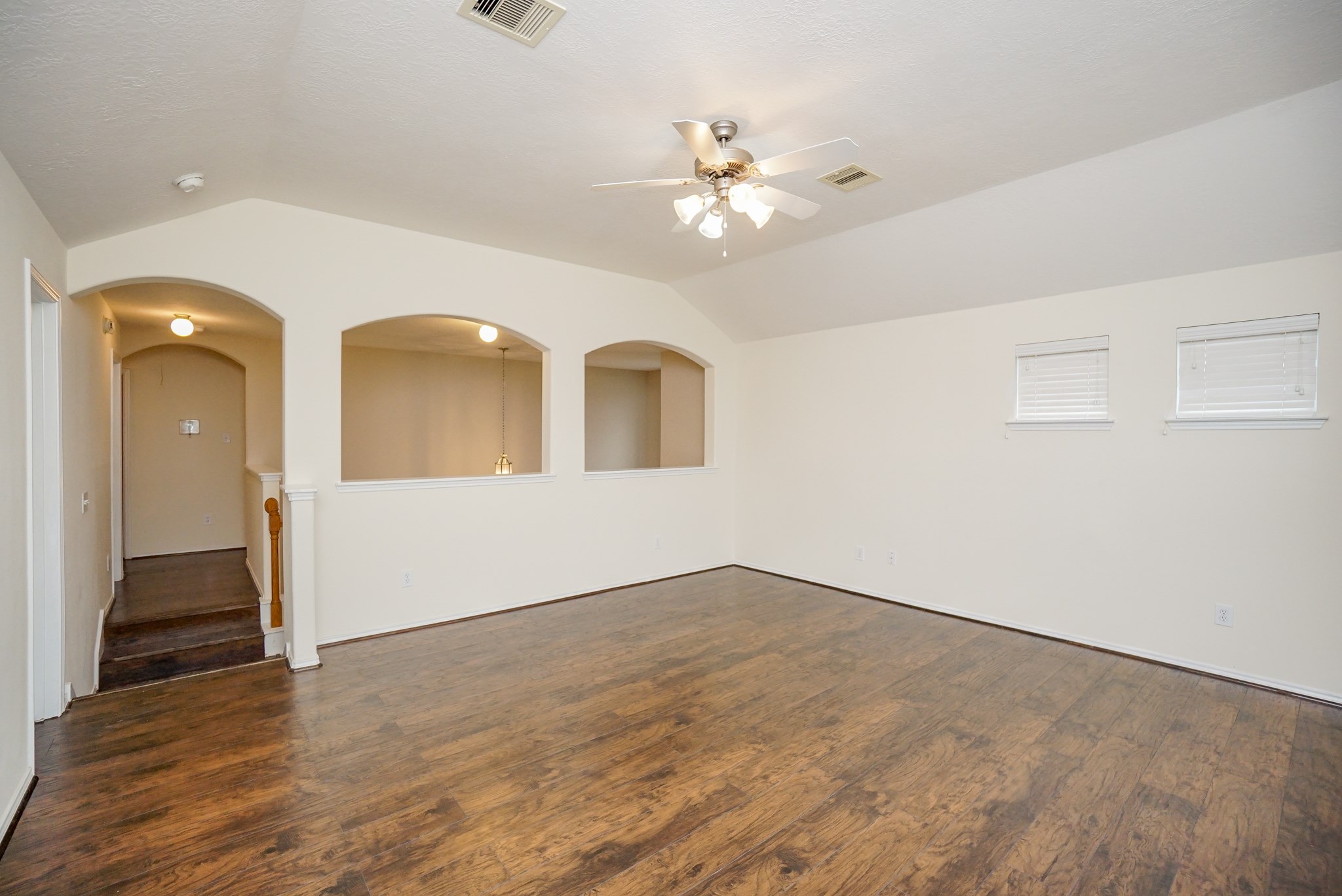1323 Colonial Manor Drive Property Photo 27