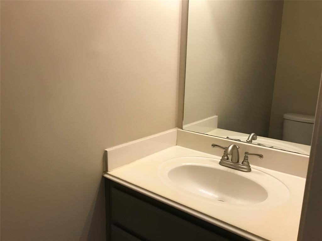 835 Prairie Brook Court Property Photo 10