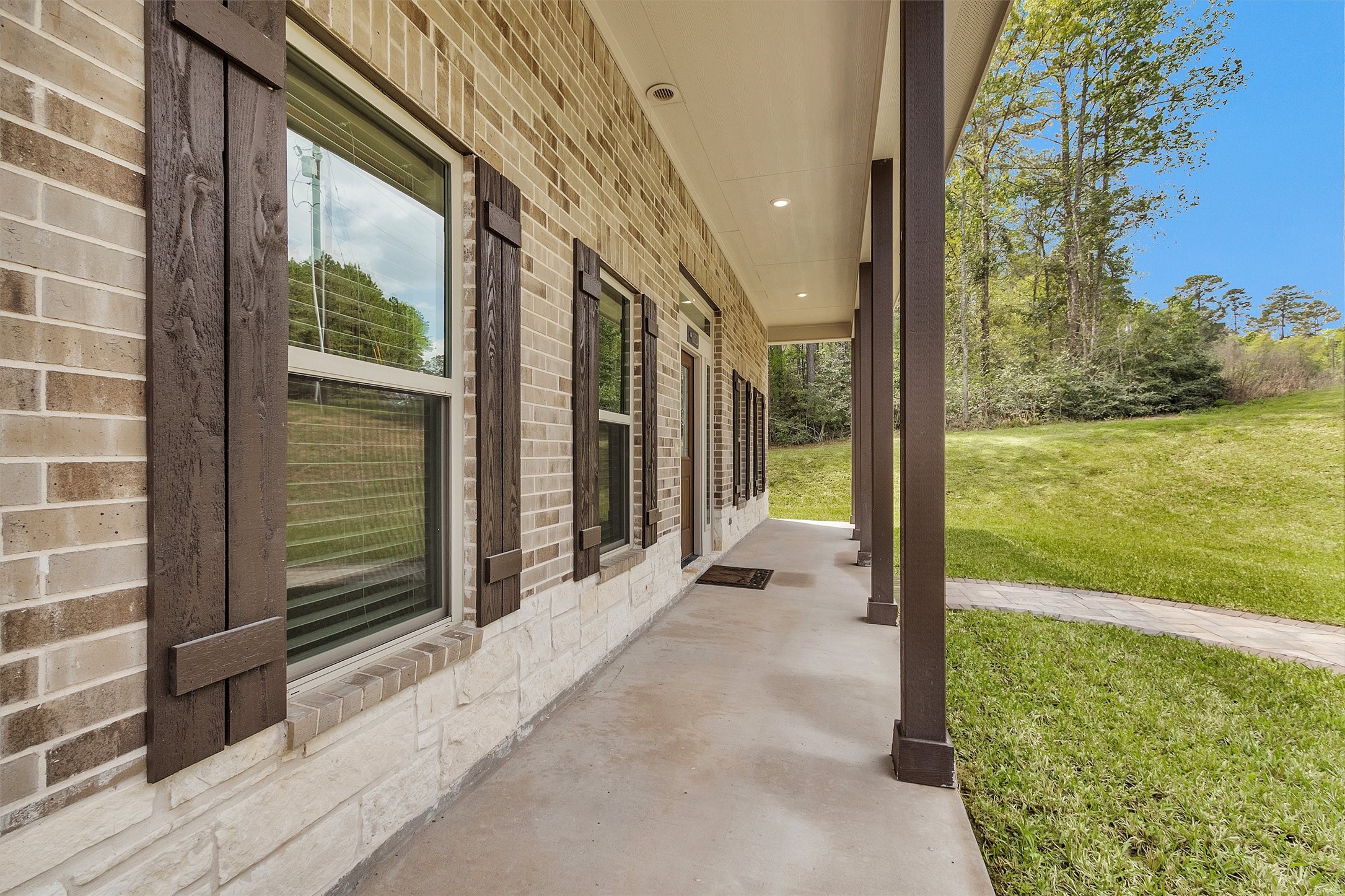 150 Sky Oak Lane Property Photo 6