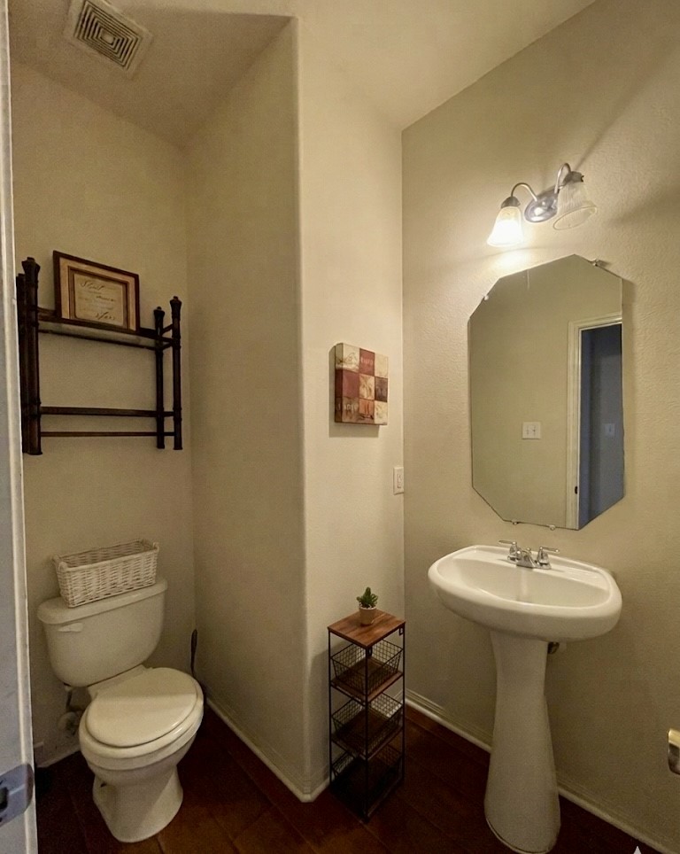 931 N Sky Drive Property Photo 14