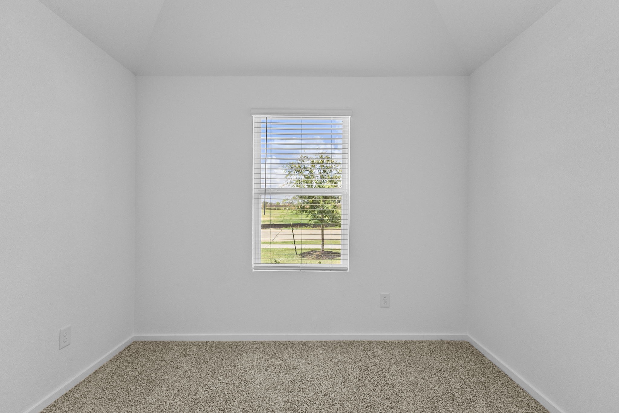 4072 Sun Burst Drive Property Photo 6