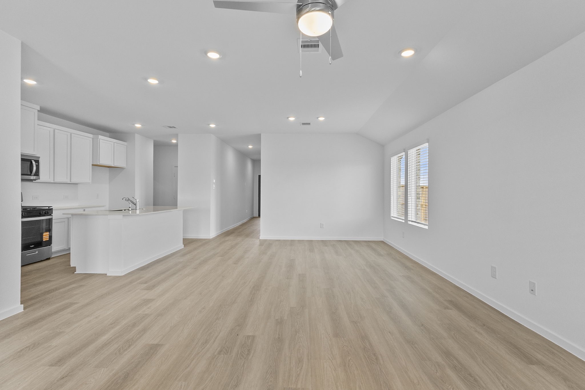 4072 Sun Burst Drive Property Photo 12