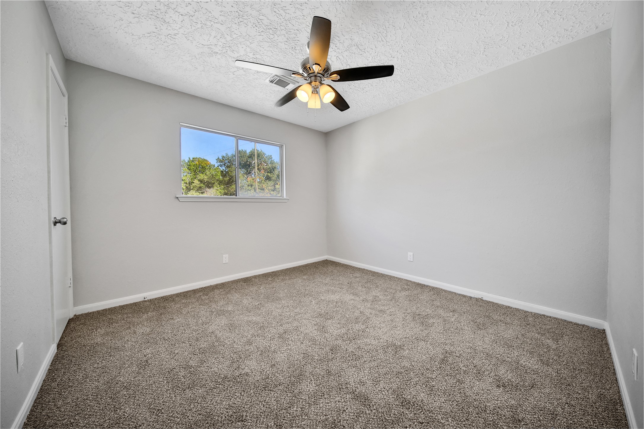 13426 Balcrest Drive Property Photo 17