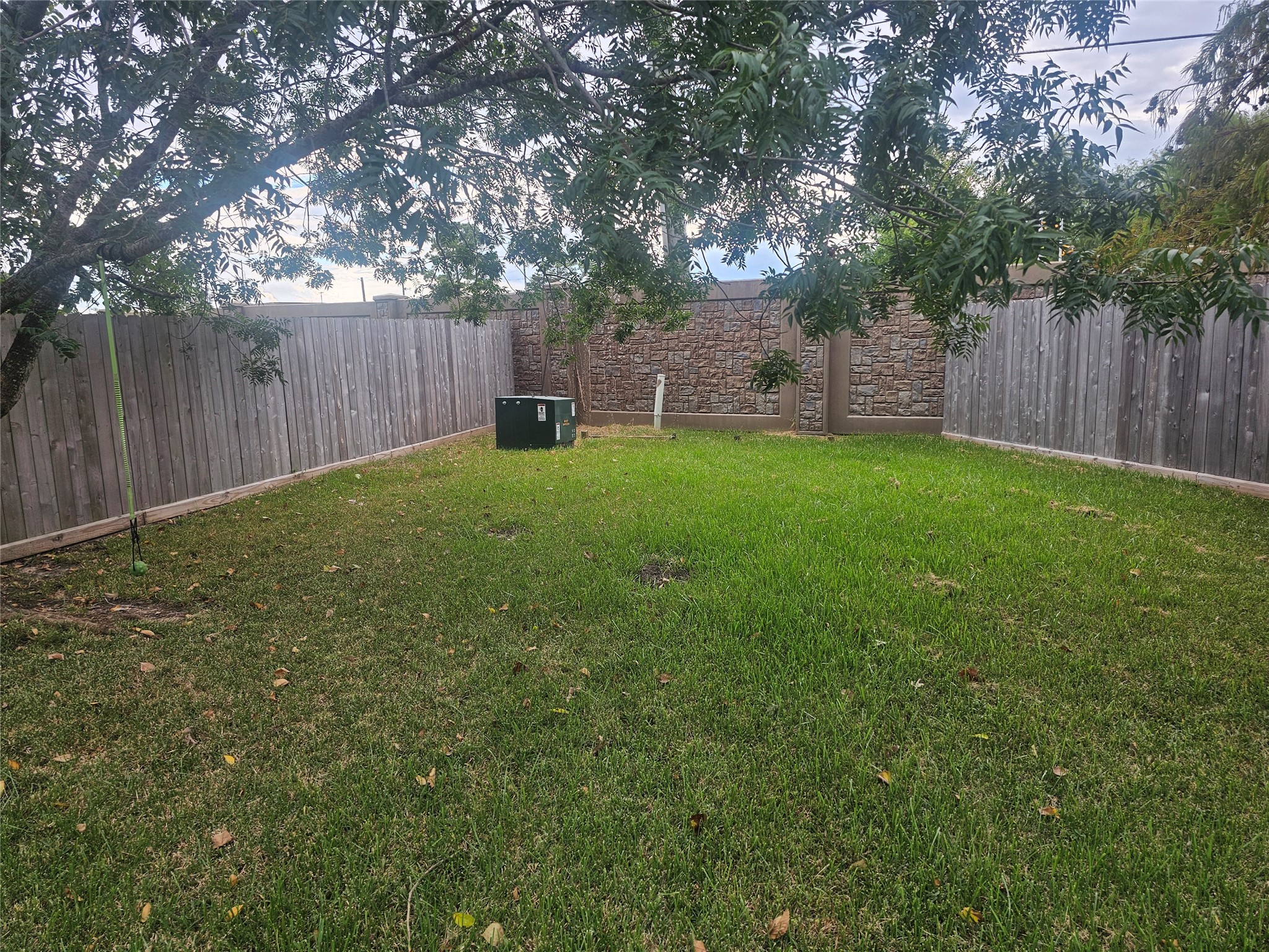 3427 Omaha Beach Court Property Photo 6