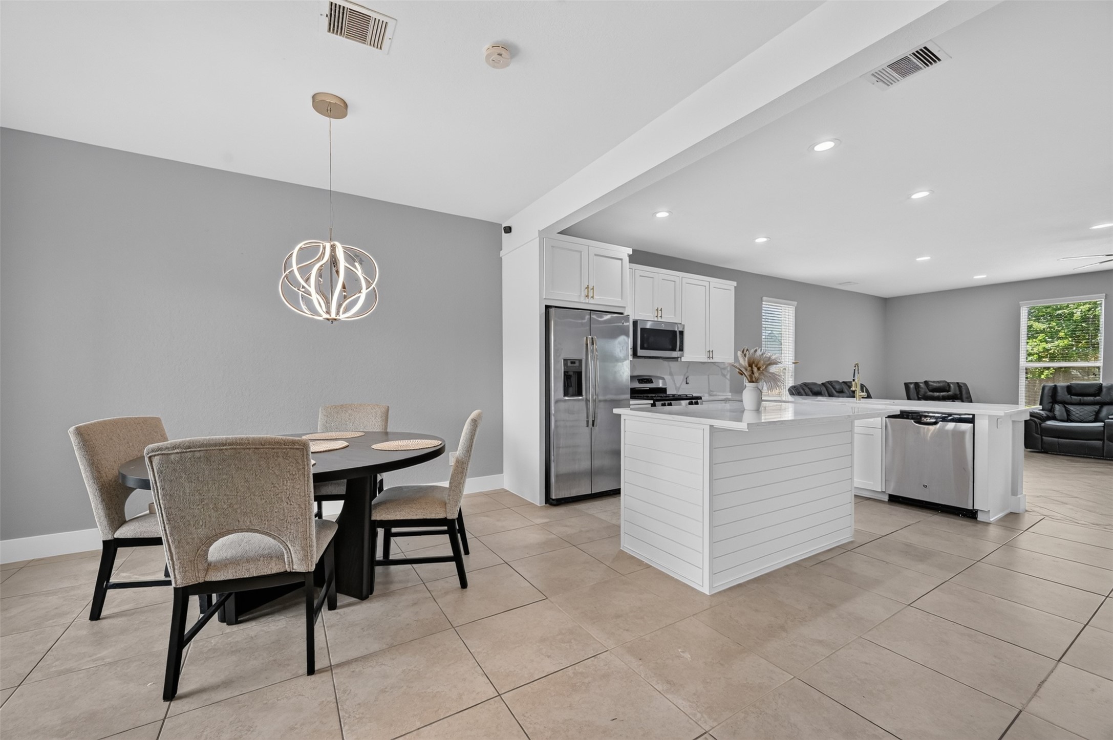 14511 Painted Sands Trail Property Photo 4