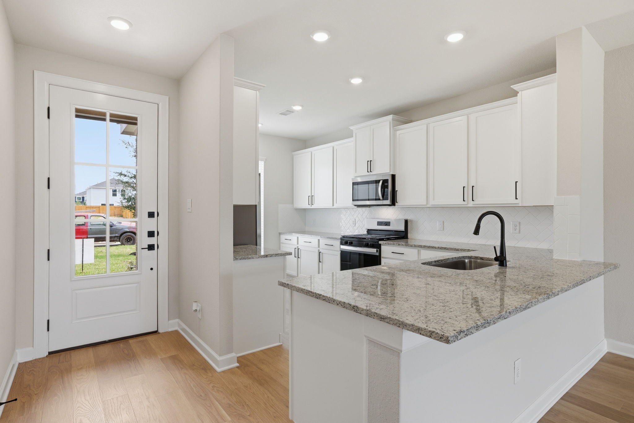 21707 Lavender Falls Drive Property Photo 12