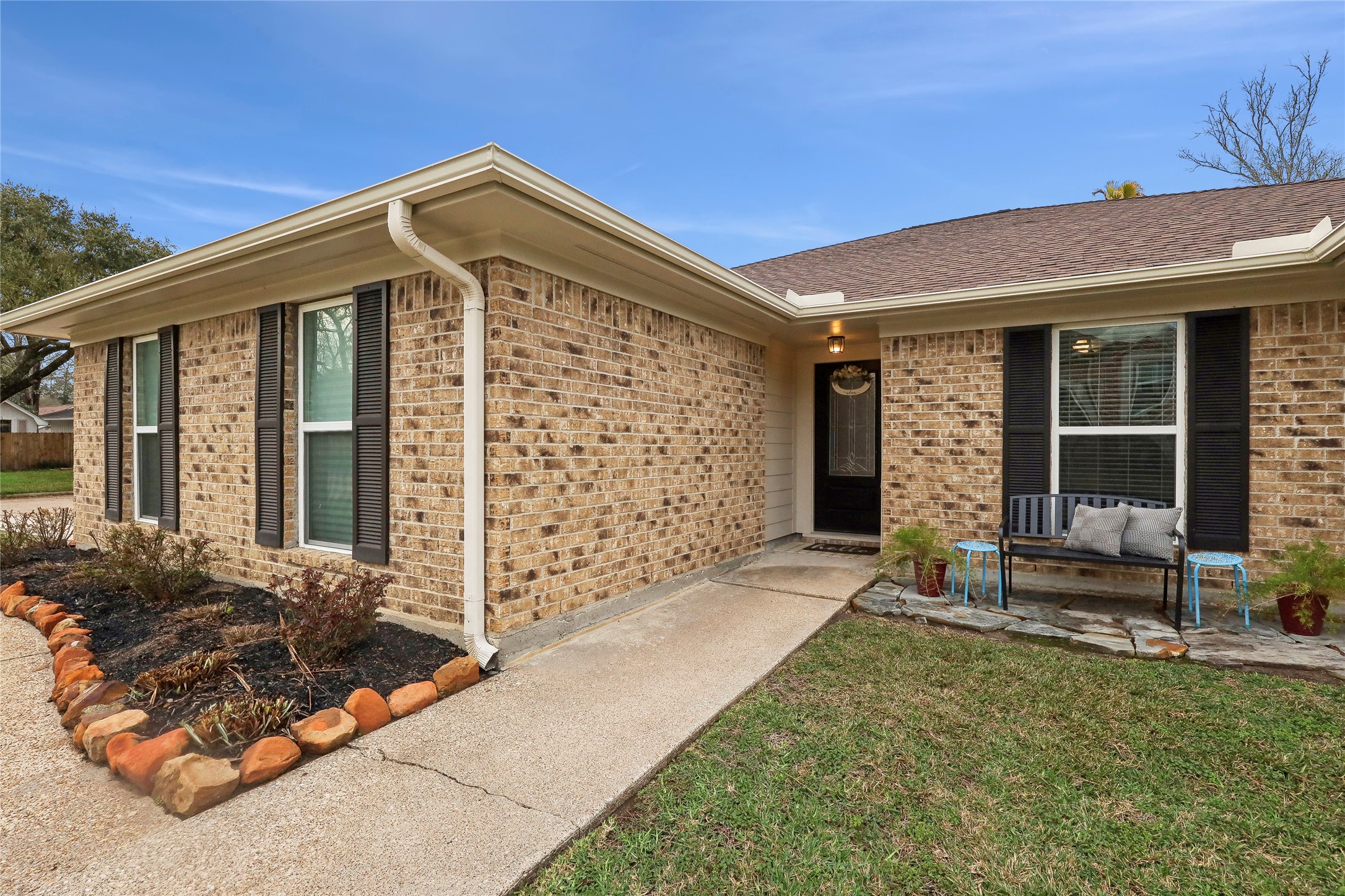 12880 Tanoak Drive Property Photo 4