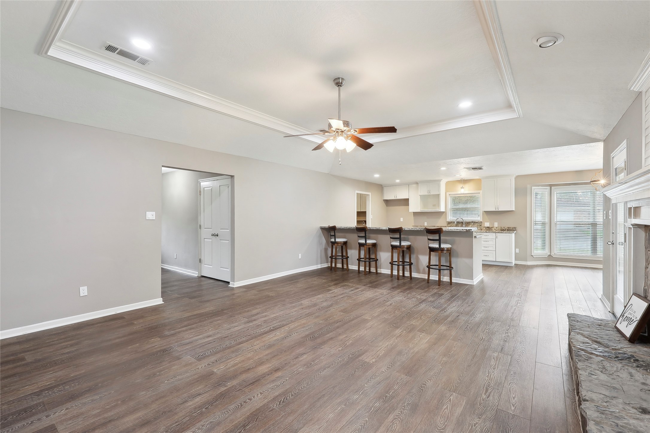 12880 Tanoak Drive Property Photo 7