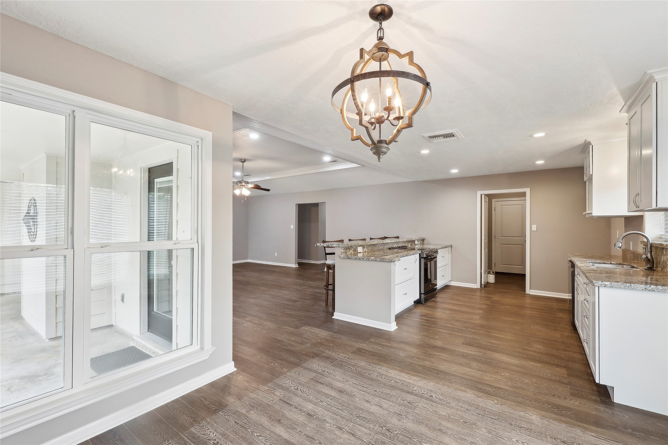 12880 Tanoak Drive Property Photo 11