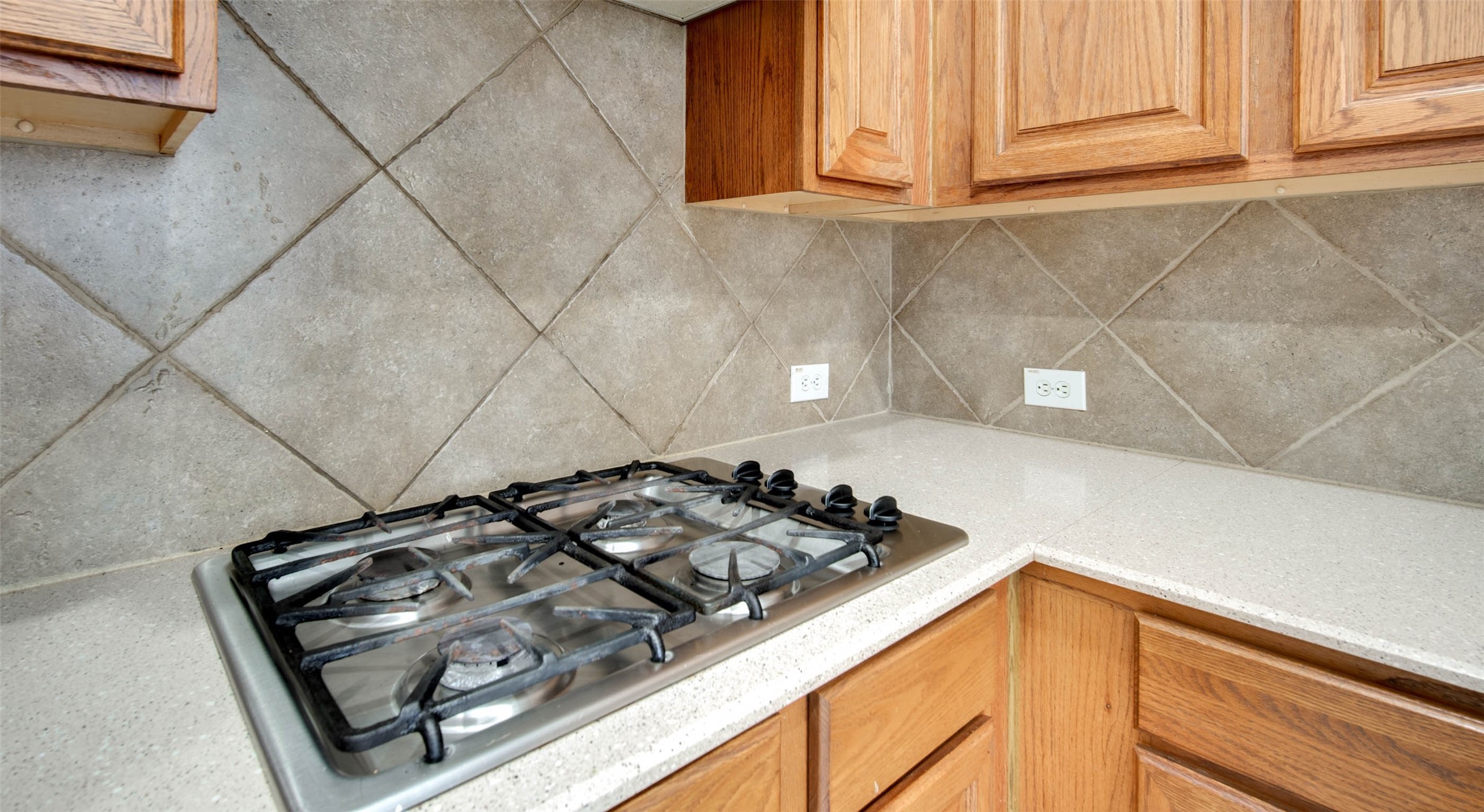 9323 Hillhaven Court Property Photo 12