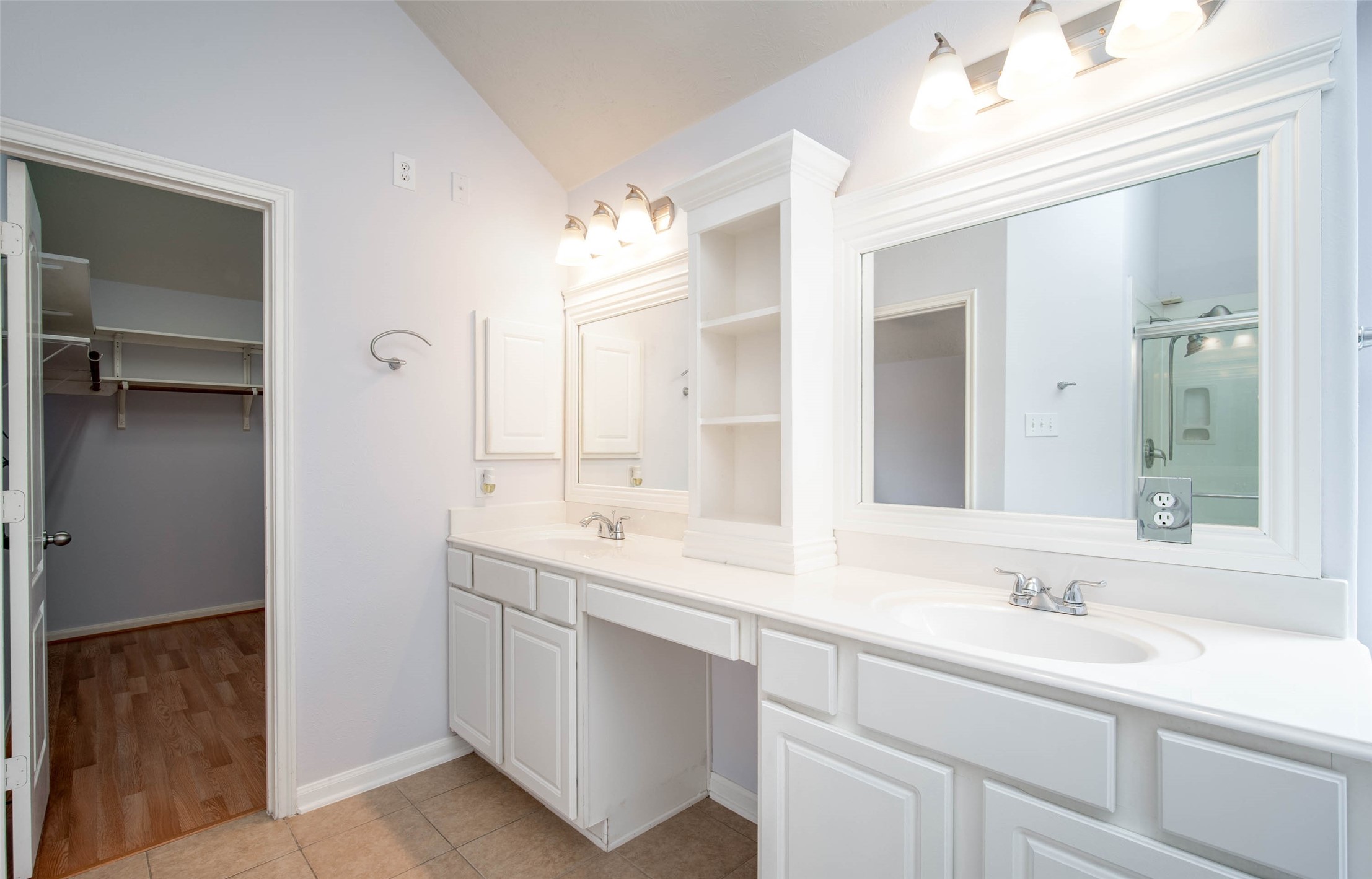 9323 Hillhaven Court Property Photo 24