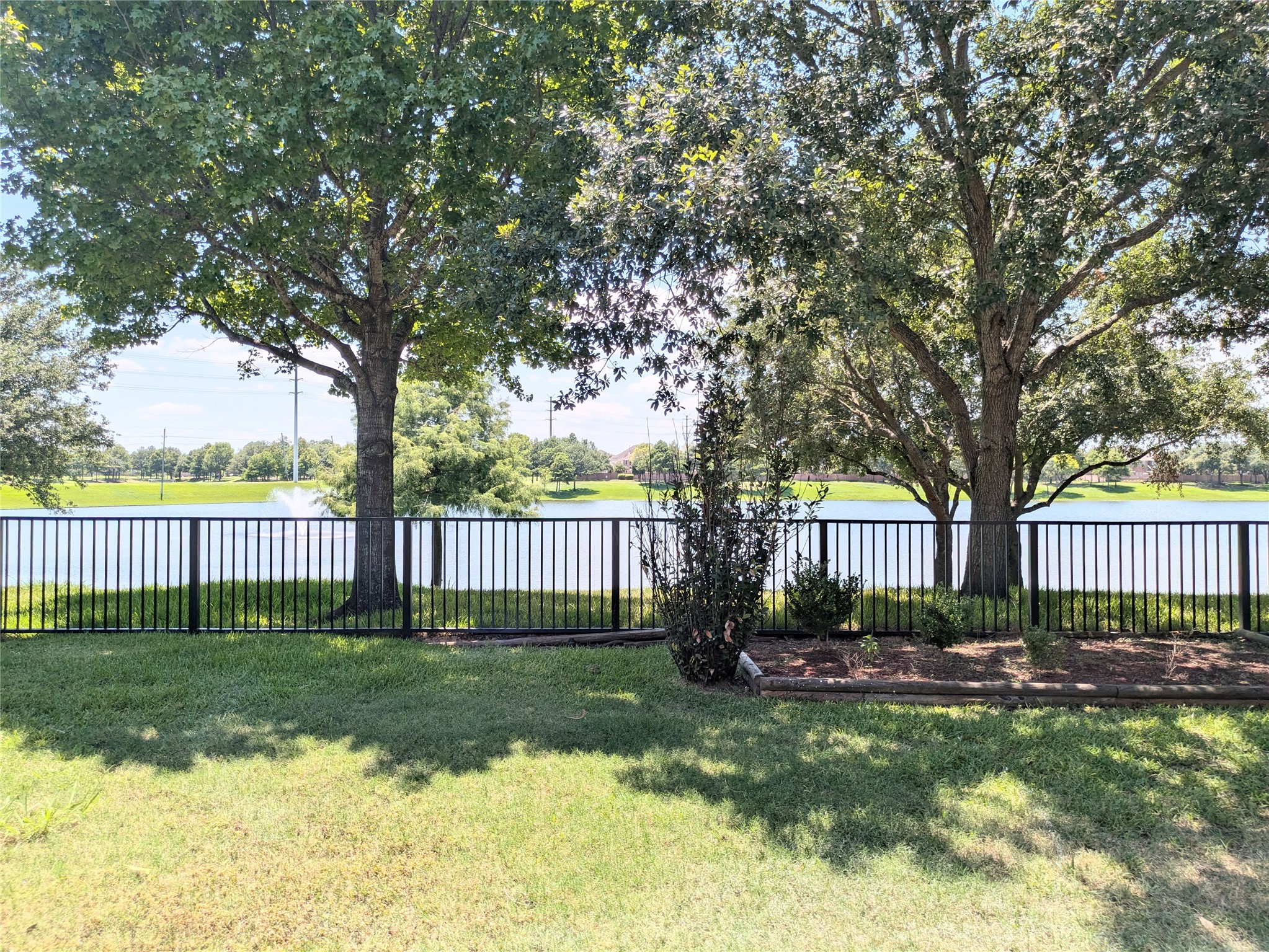 2716 Park Falls Drive Property Photo 1