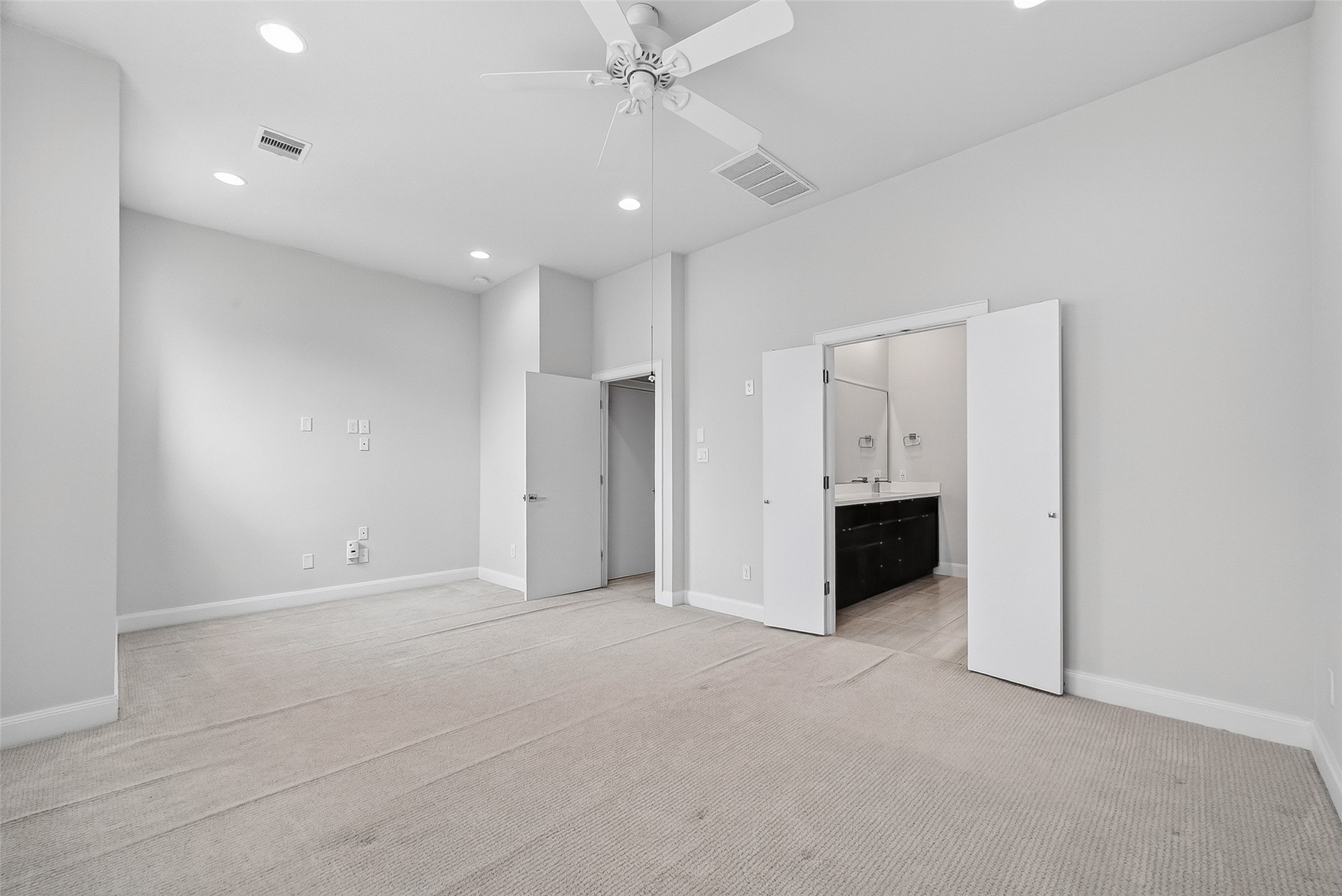 3127 Leeland Street Property Photo 35