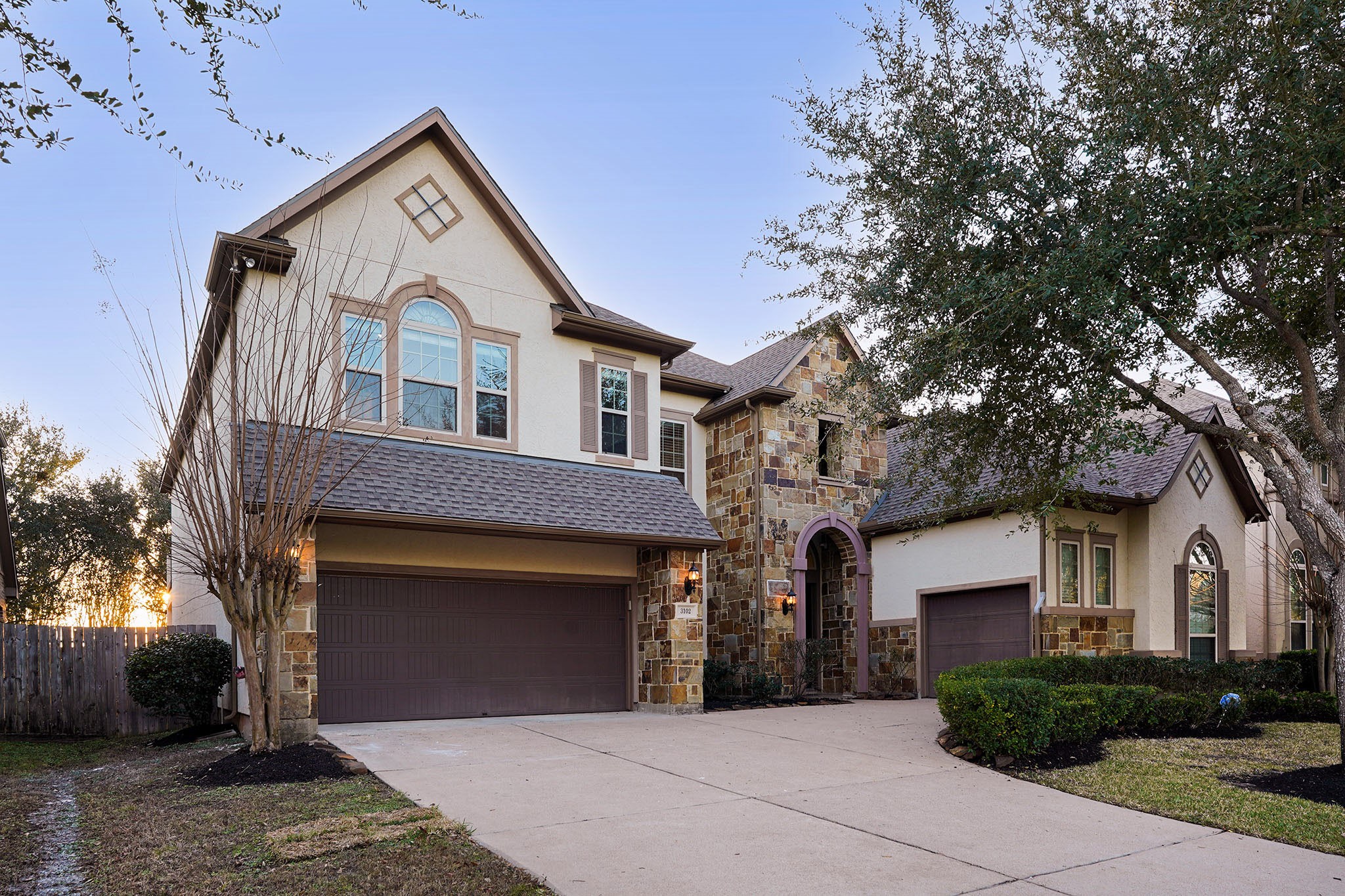 3102 Barrons Way Property Photo 1