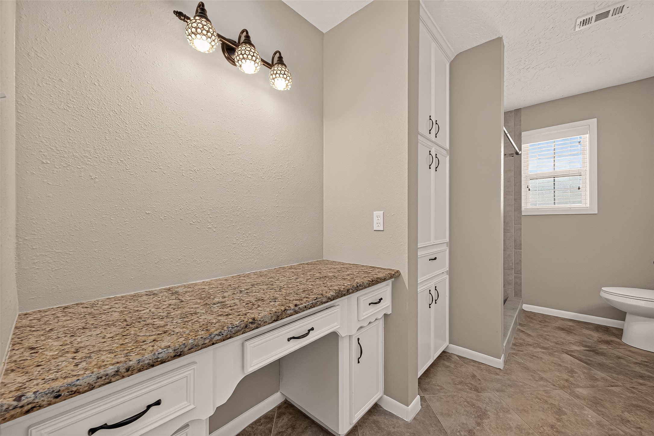 8 Riverwood Lane Property Photo 19