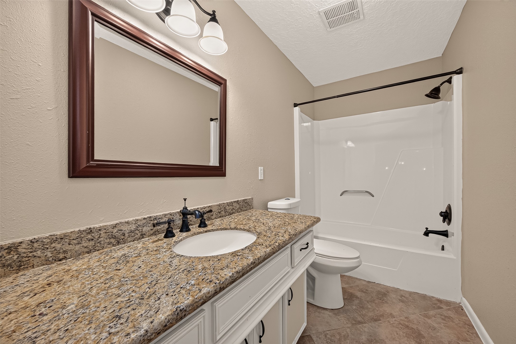 8 Riverwood Lane Property Photo 29