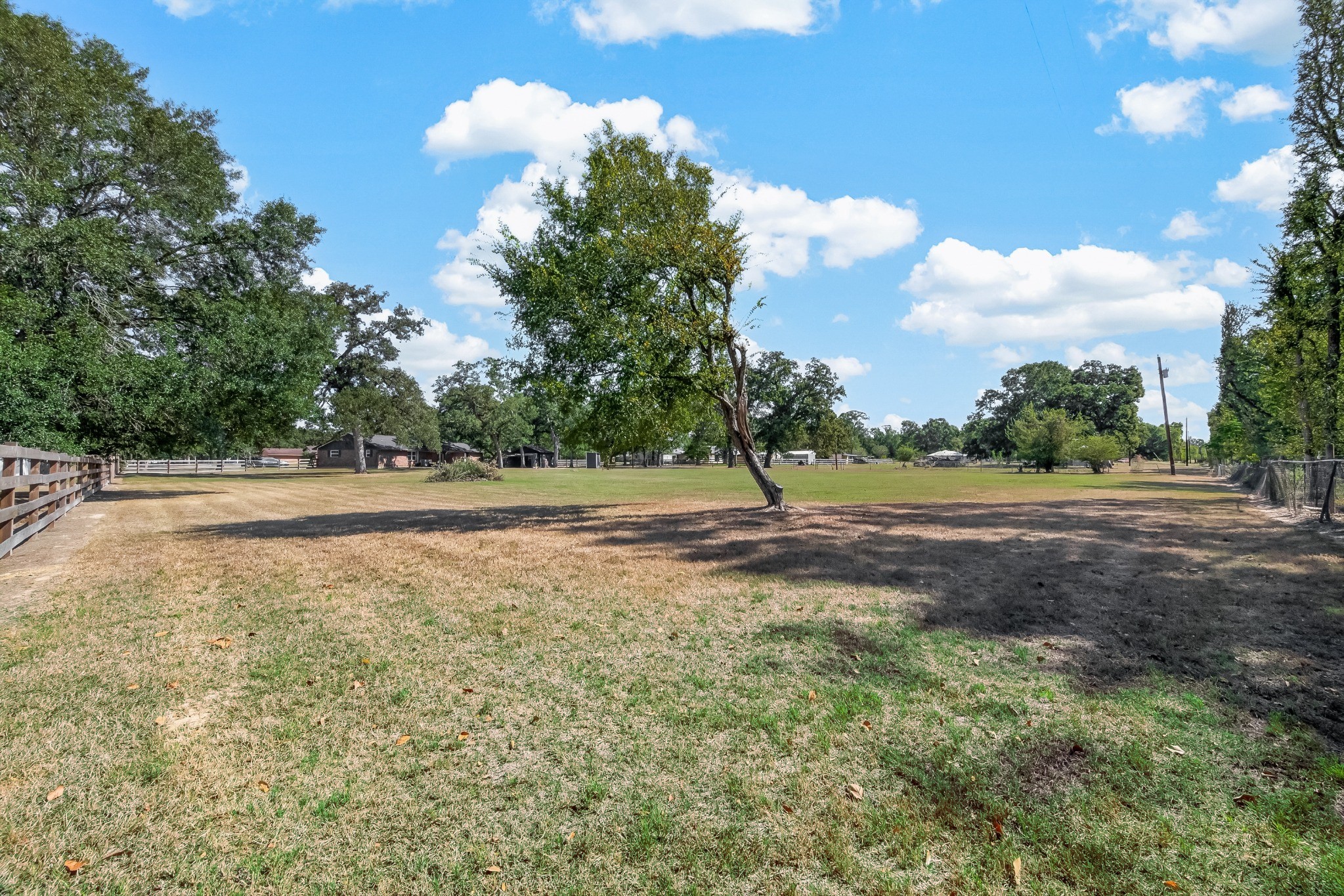 8 Riverwood Lane Property Photo 31