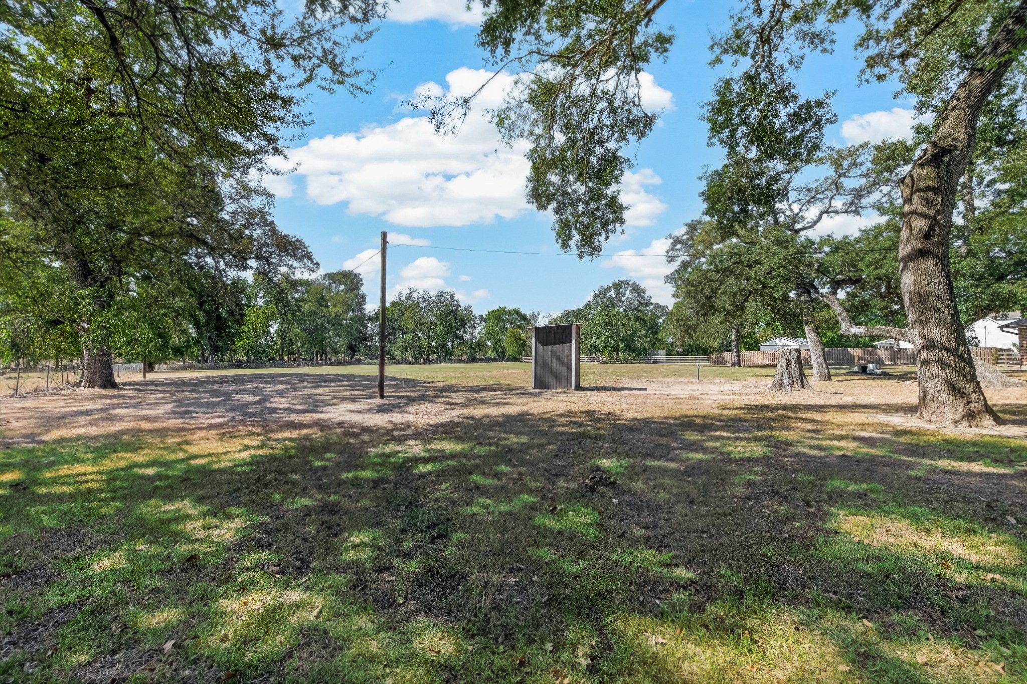 8 Riverwood Lane Property Photo 33