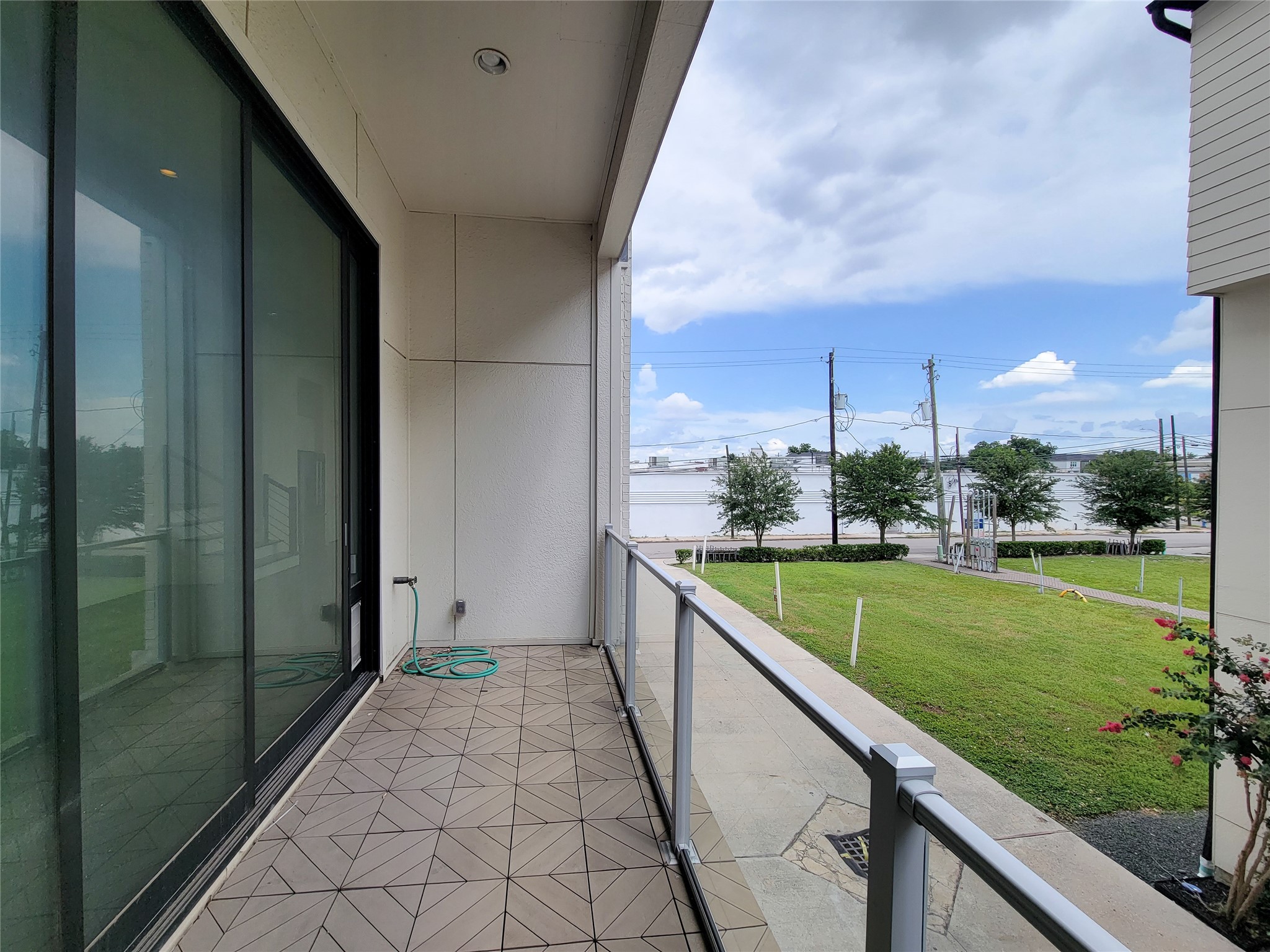 9 N St Charles Street B Property Photo 9