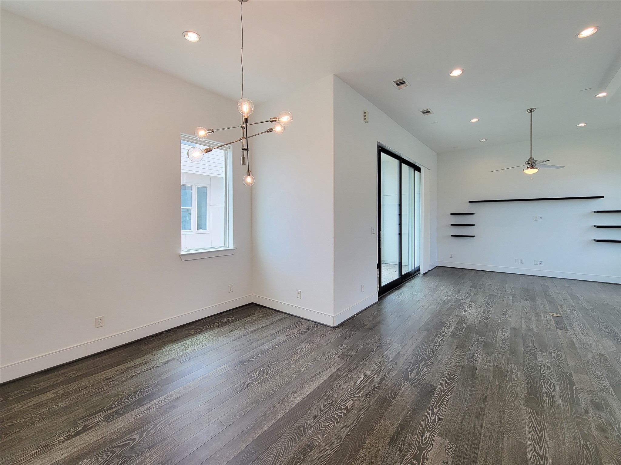 9 N St Charles Street B Property Photo 14