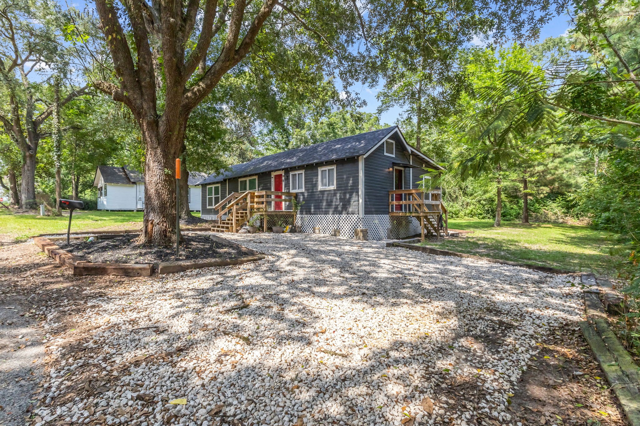 1007 S Pecan Street Property Photo 4