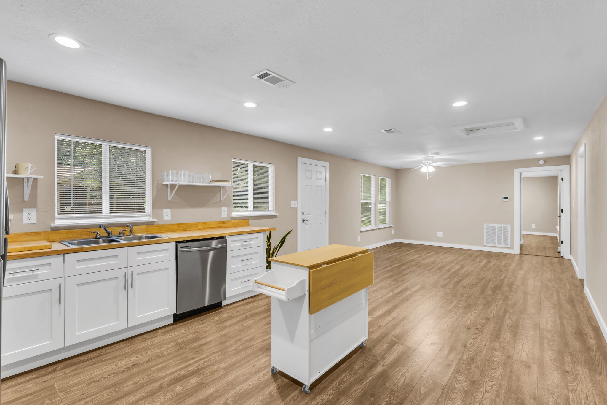 1007 S Pecan Street Property Photo 13