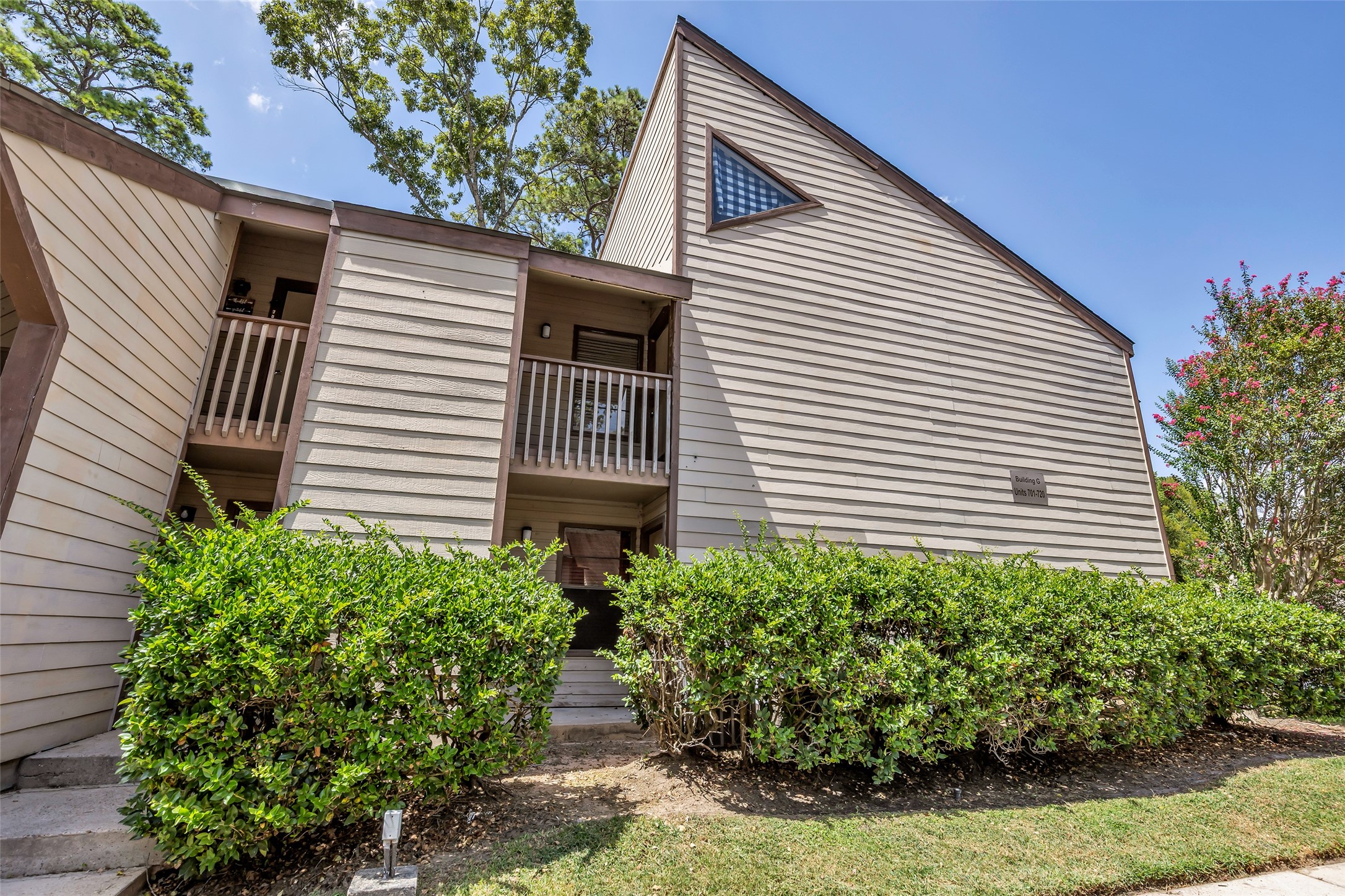 12900 Walden Road 703g Property Photo 13