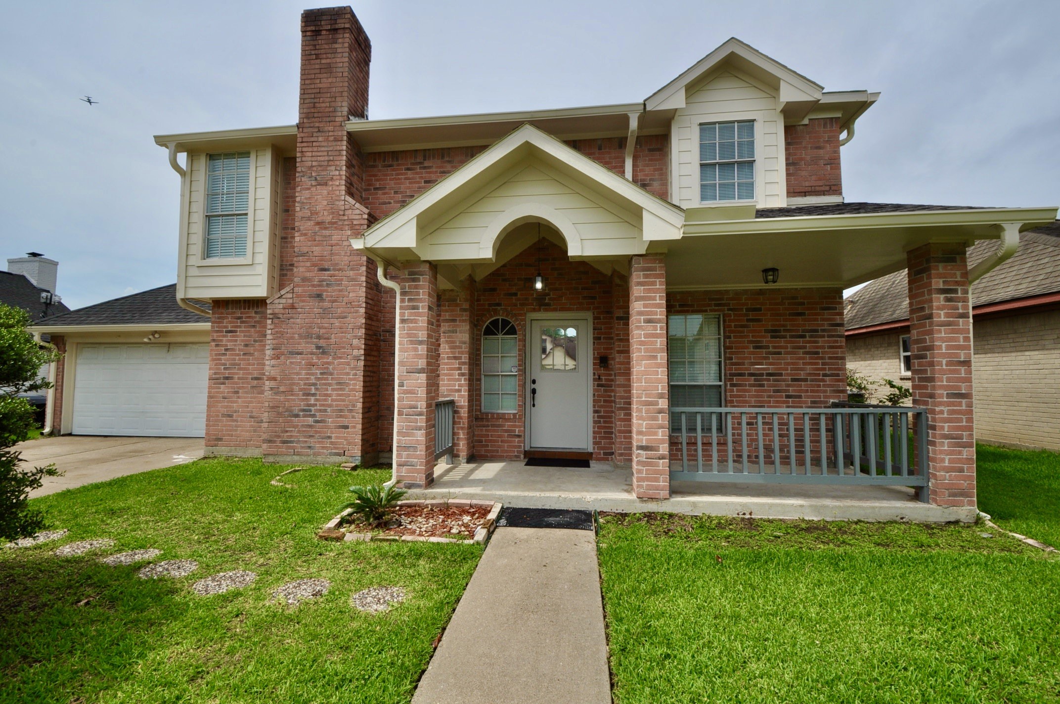 6822 La Puente Drive Property Photo 1