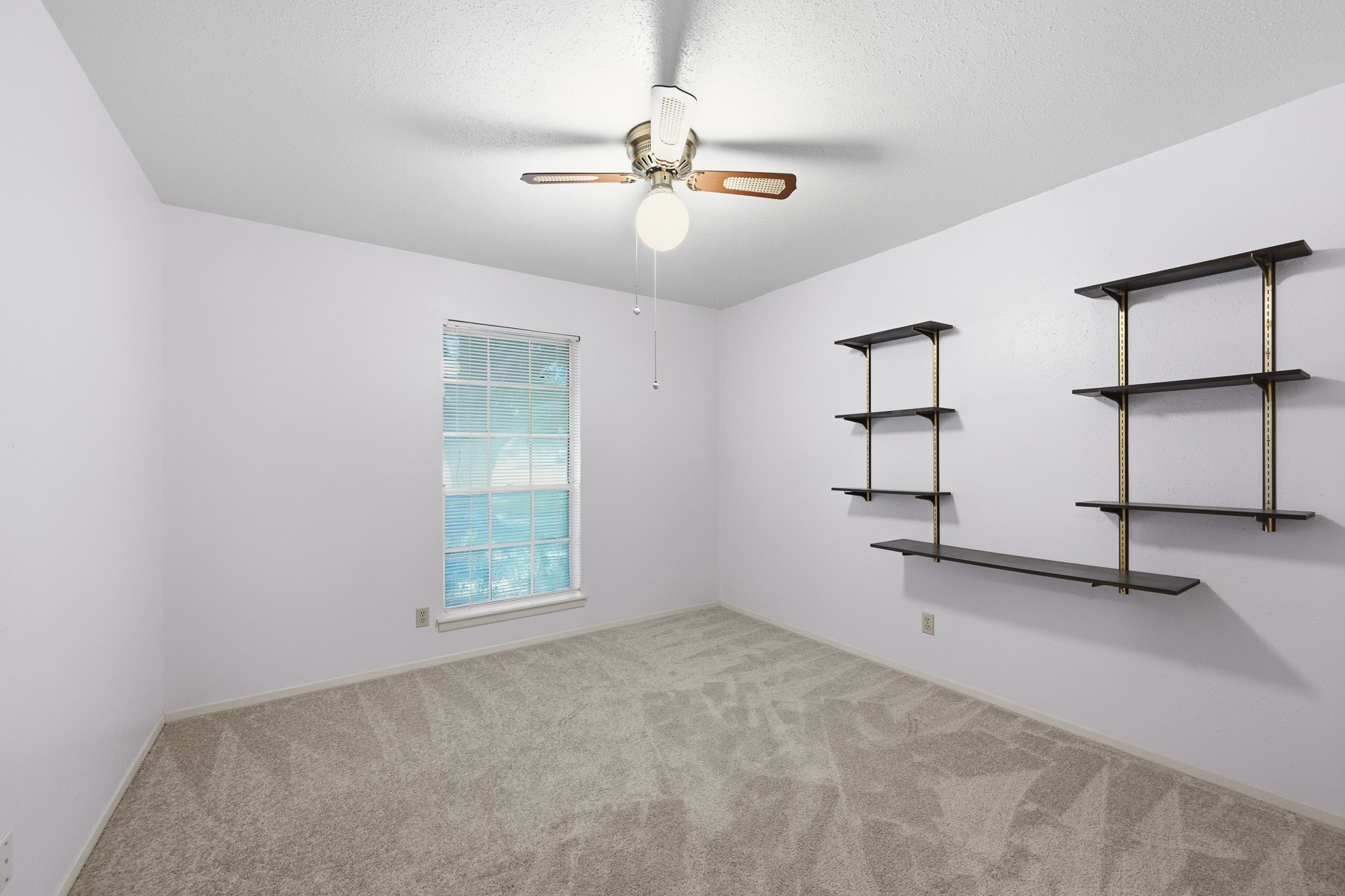 16111 Clarence Street Property Photo 28