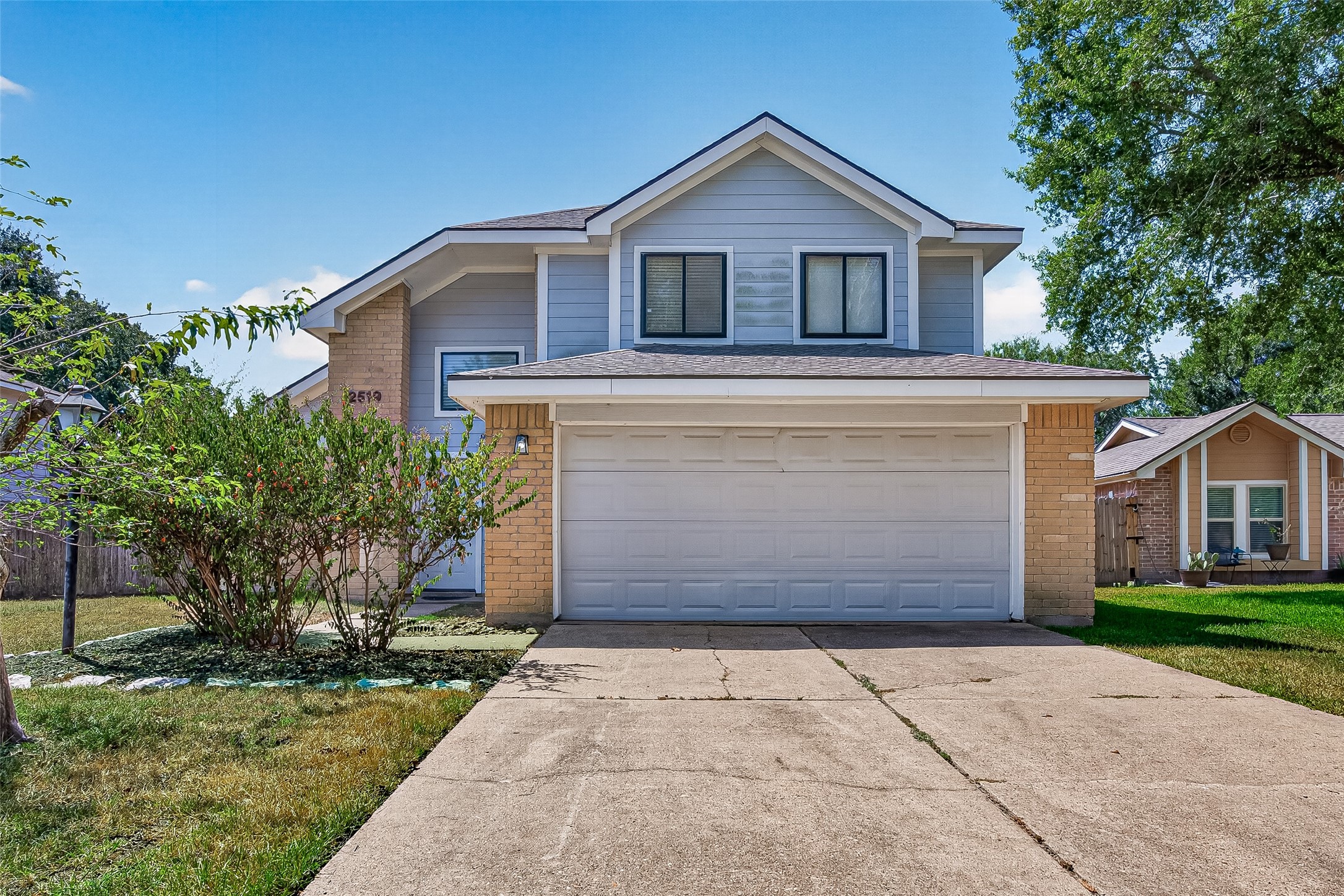2519 Silver Cypress Drive Property Photo 1
