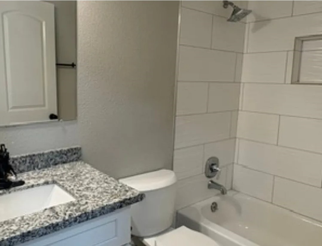 2519 Silver Cypress Drive Property Photo 8
