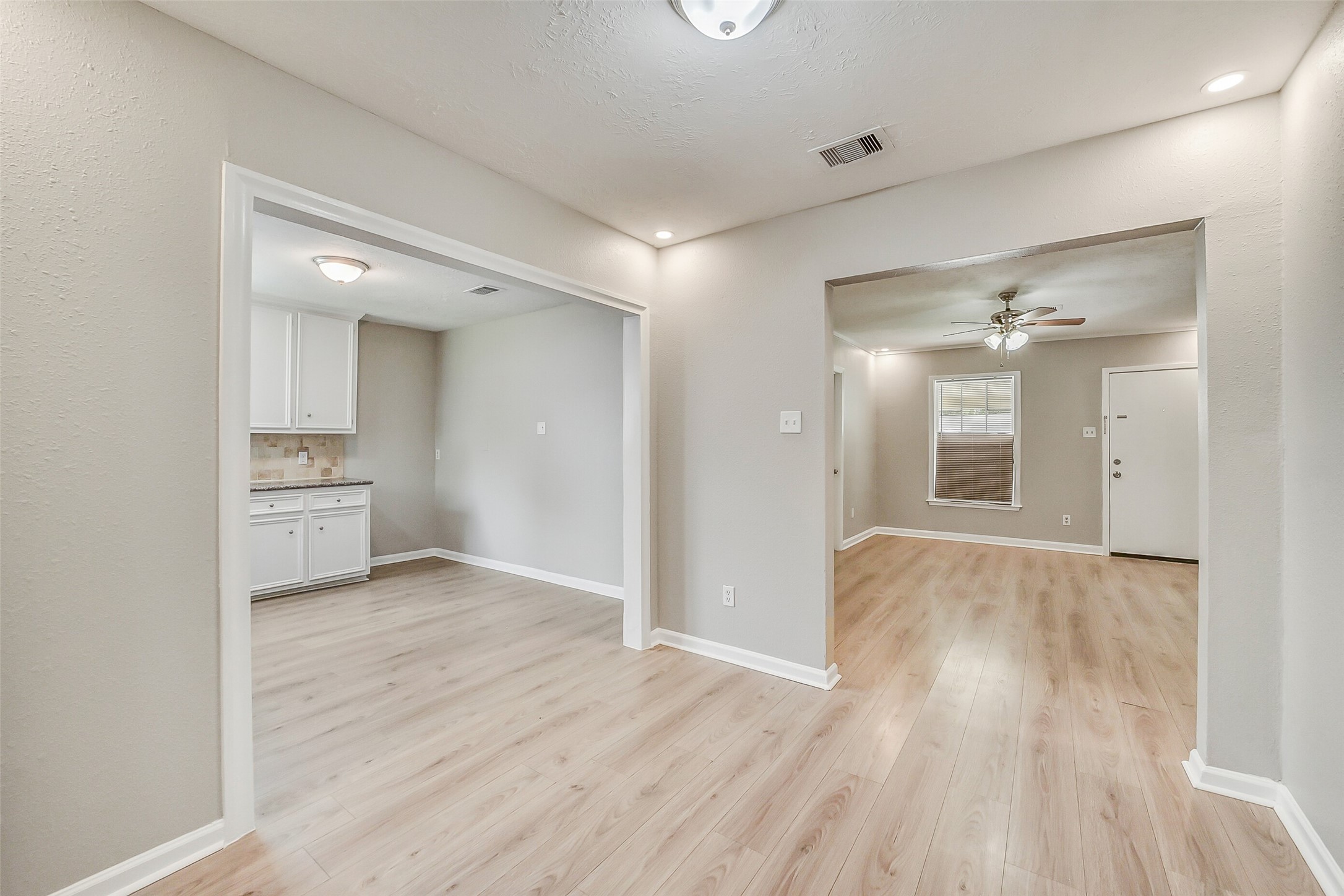 312 S Utah Street Property Photo 6