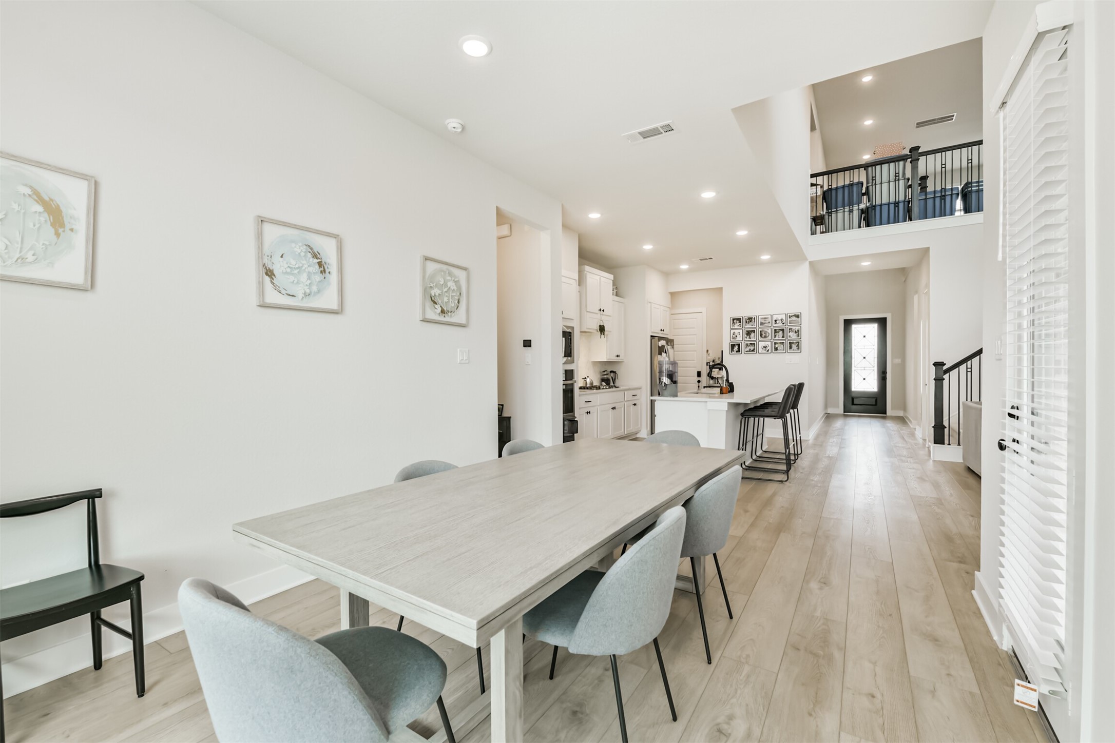 9243 Trimble Landing Drive Property Photo 13