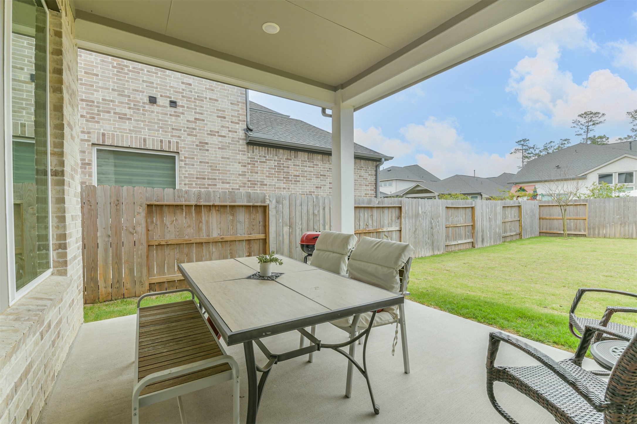 9243 Trimble Landing Drive Property Photo 27