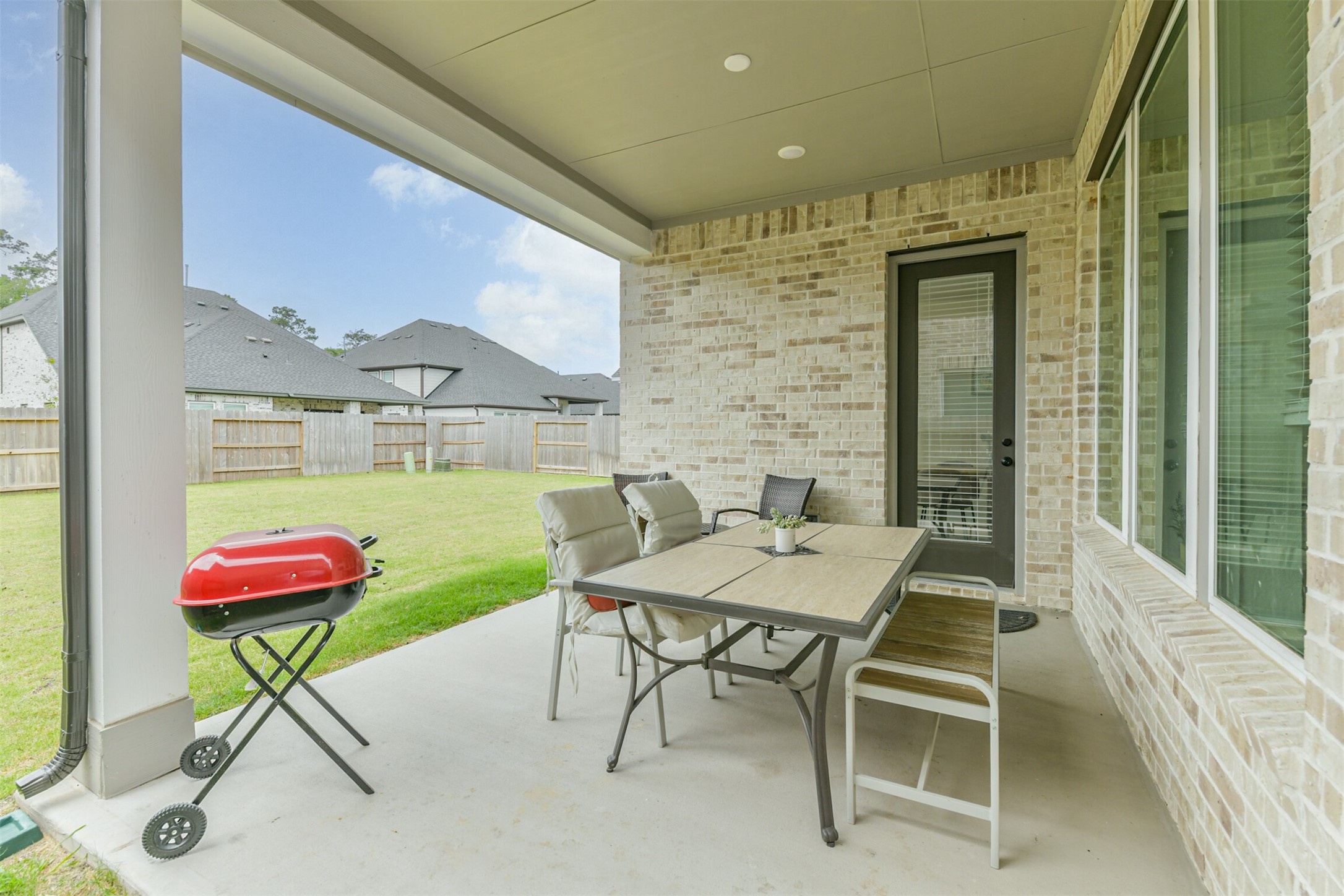 9243 Trimble Landing Drive Property Photo 28