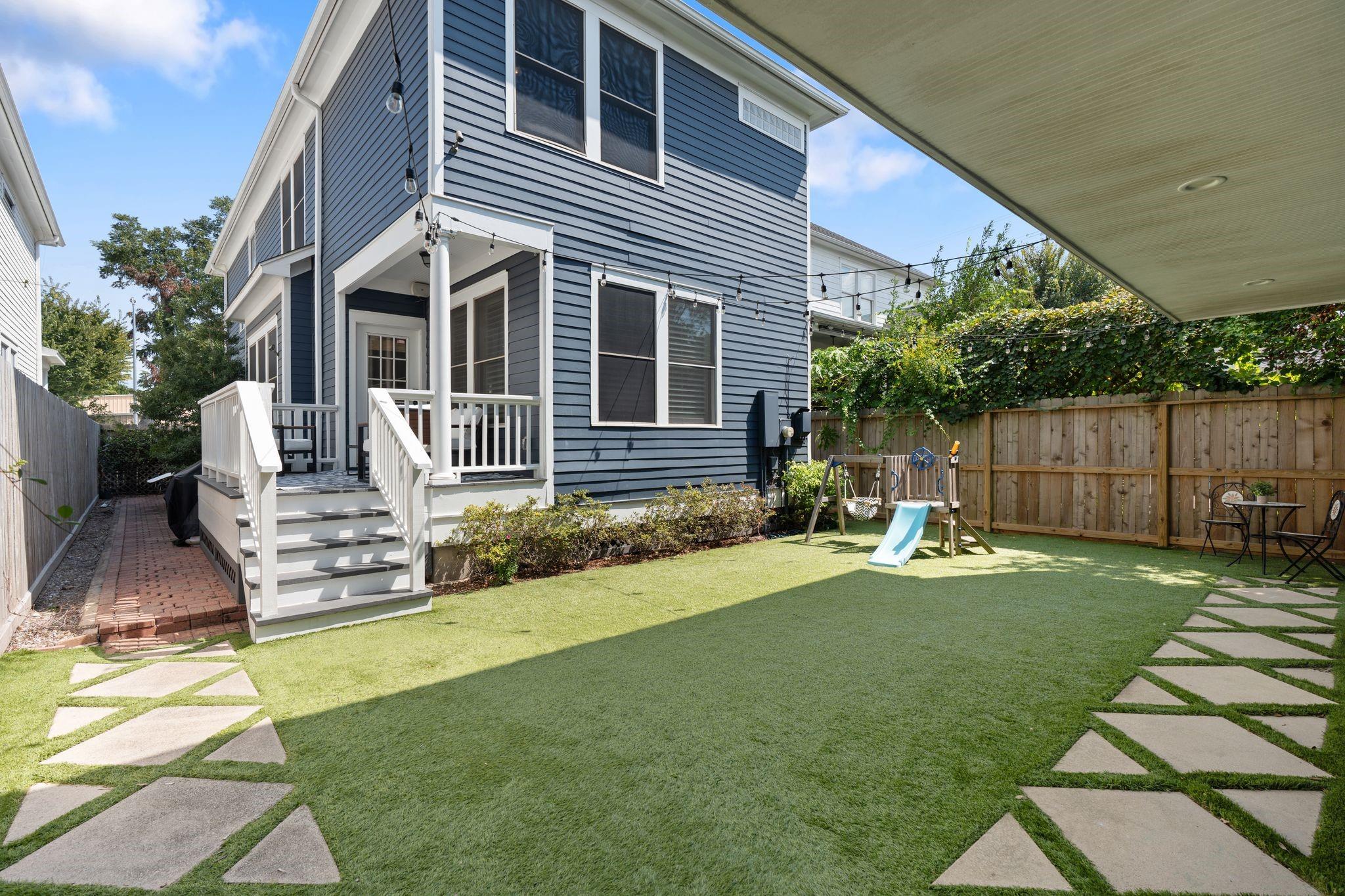 919 Ashland Street A Property Photo 27