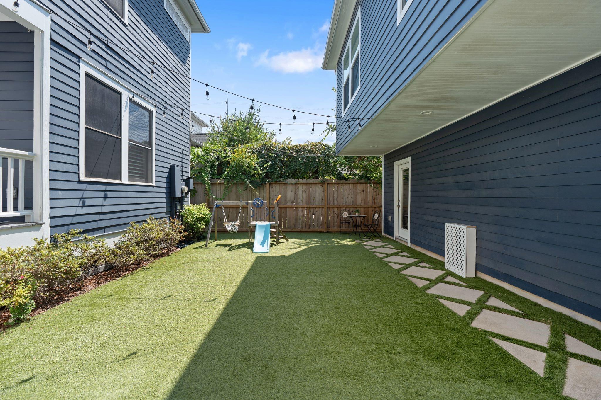 919 Ashland Street # A, Houston Tx 77008 Property Photo 28