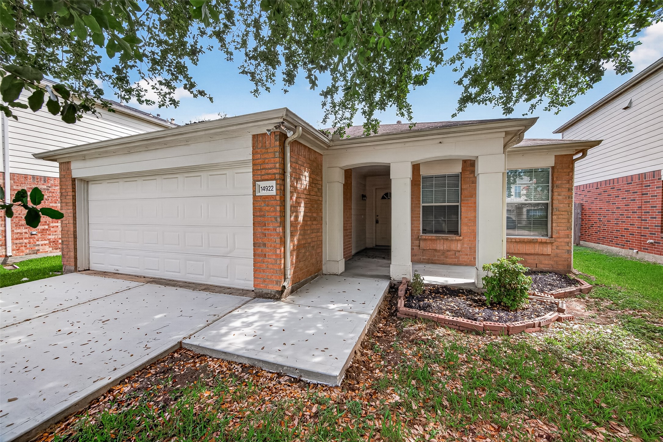 14922 Sugar Sweet Drive Property Photo 6