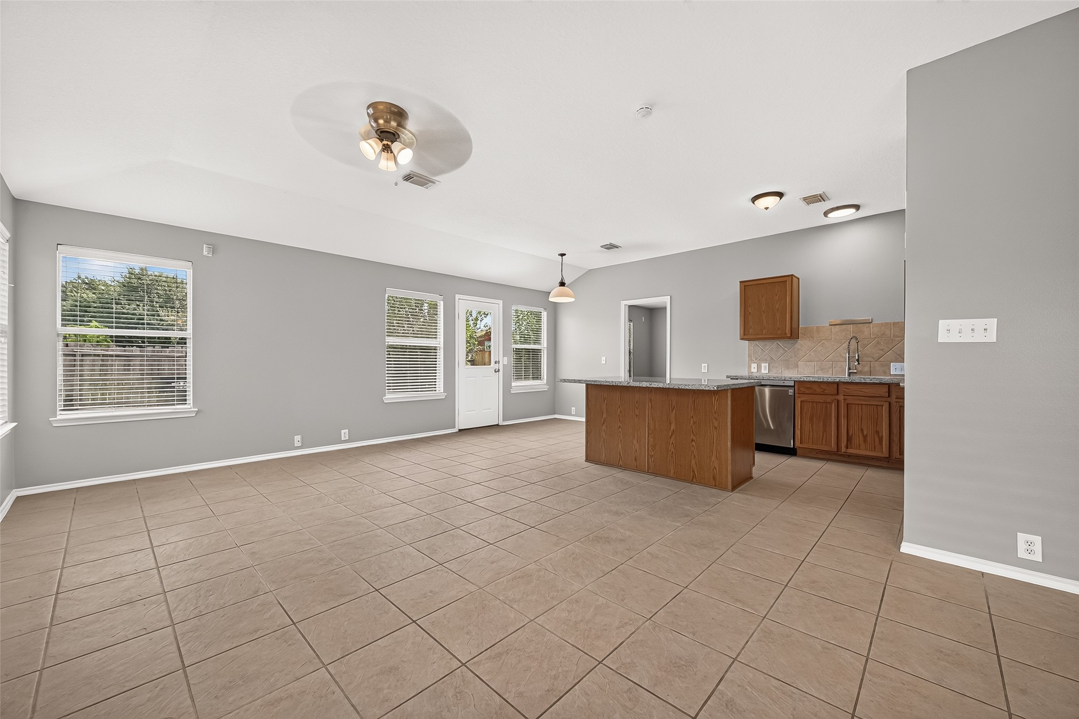 14922 Sugar Sweet Drive Property Photo 13